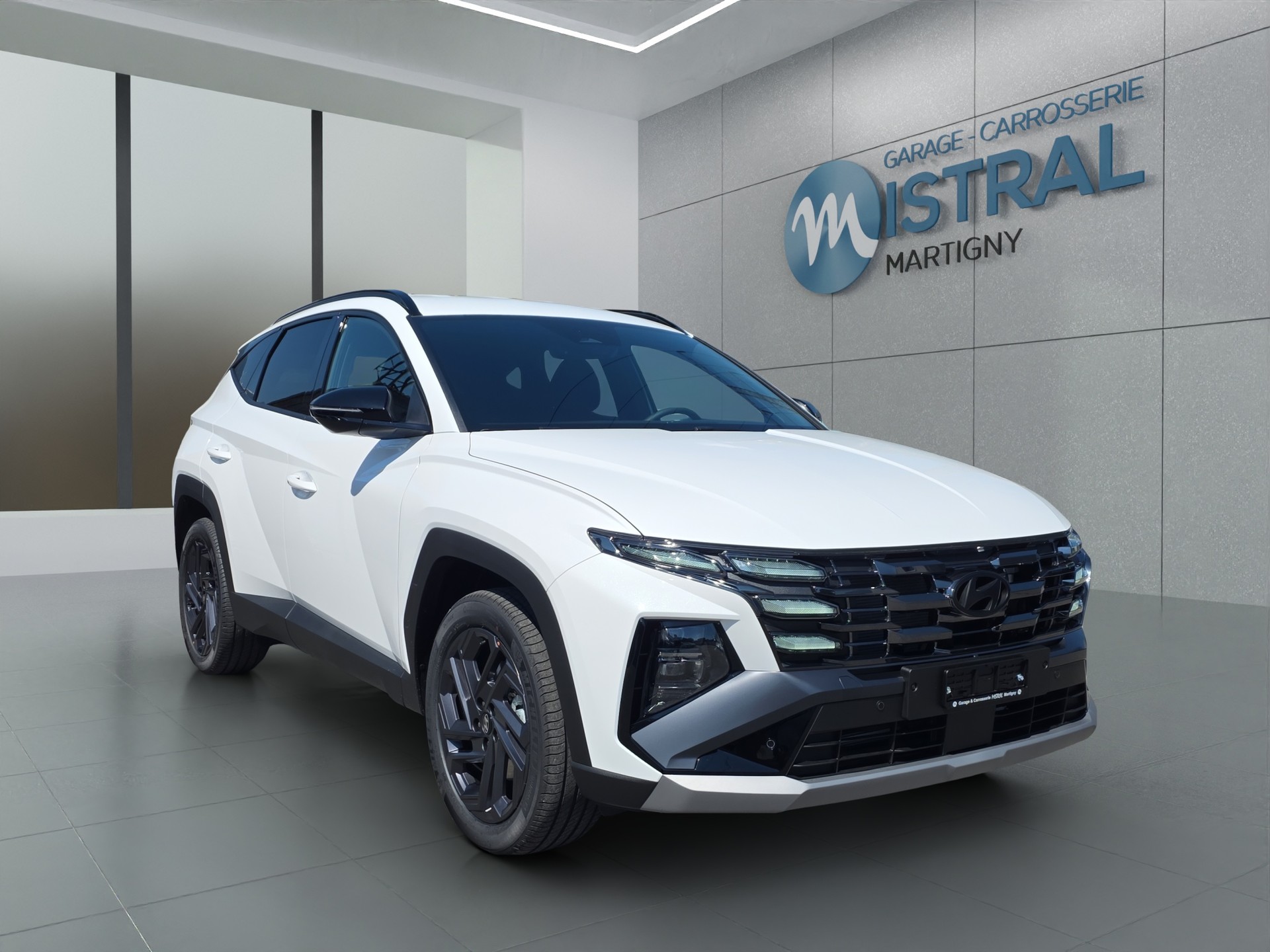 HYUNDAI Tucson 1.6 T-GDi HEV Origo Blackline 4WD-image-6