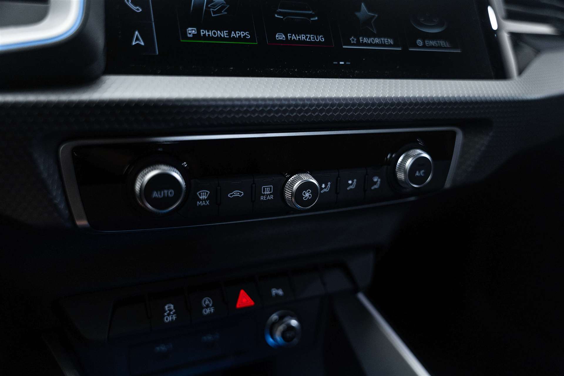 AUDI A1 Sportback 30 TFSi S-Line S-Tronic Automat-image-19