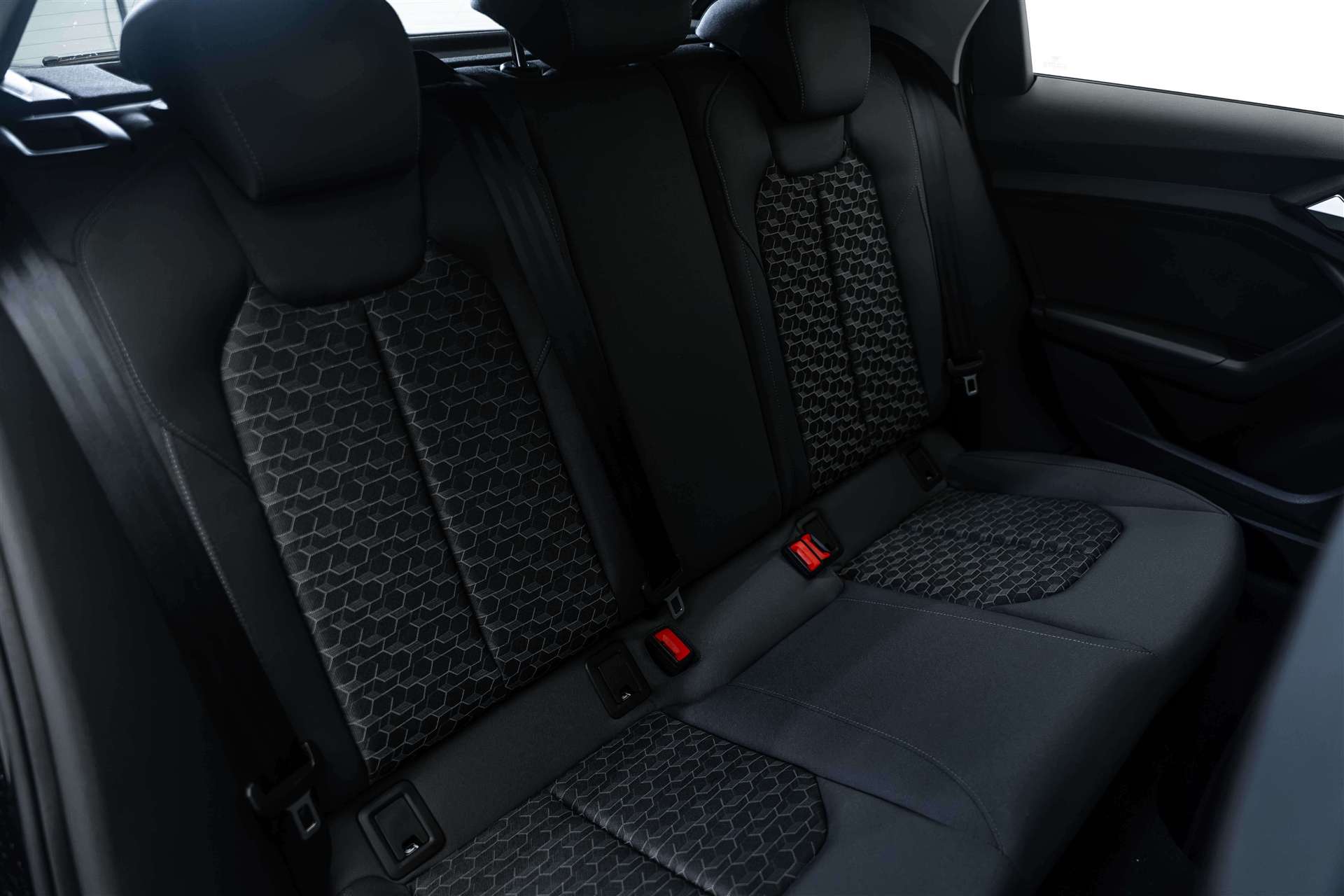 AUDI A1 Sportback 30 TFSi S-Line S-Tronic Automat-image-13