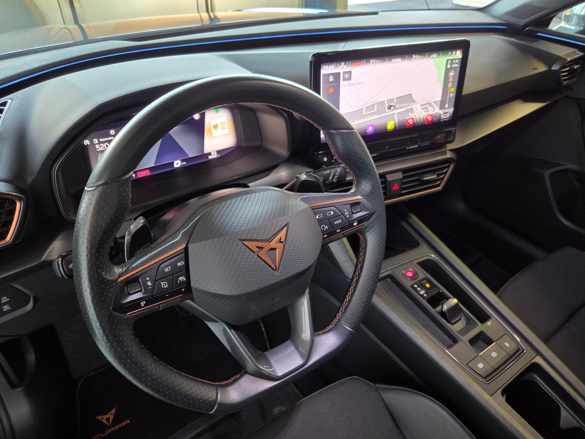 CUPRA Leon 1.5 eTSI DSG-image-12