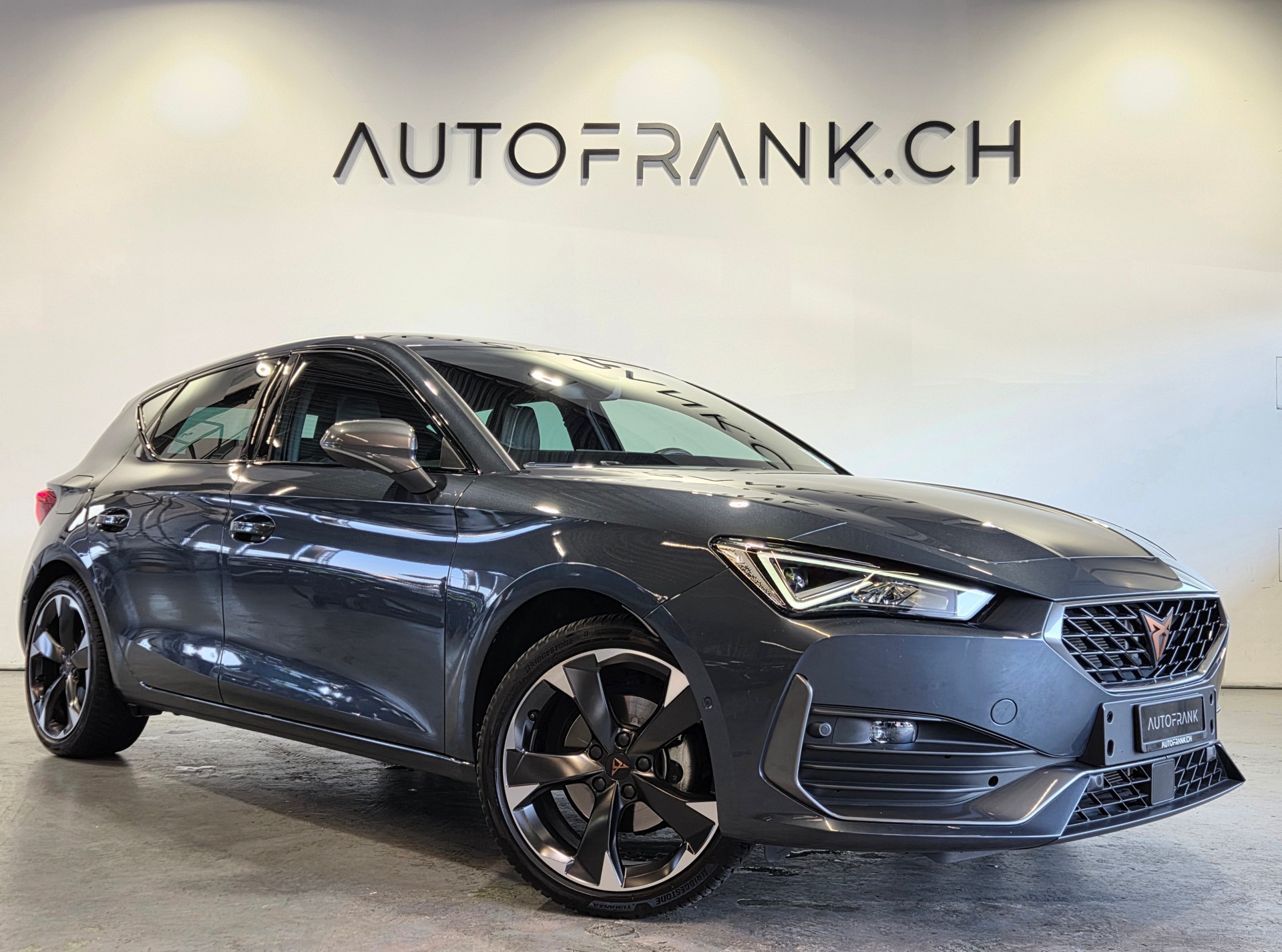 CUPRA Leon 1.5 eTSI DSG-image-0