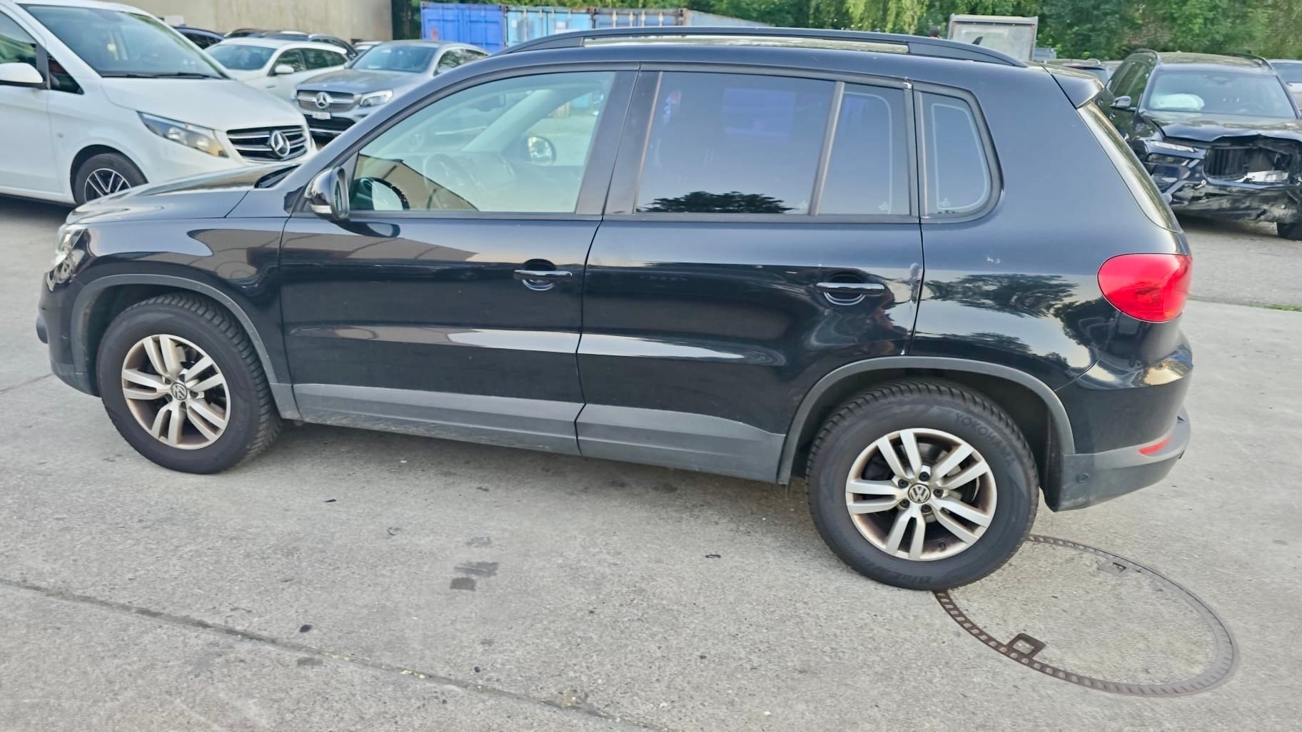 VW Tiguan 2.0 TDI BlueMotion Trend&Fun 4x2-image-4