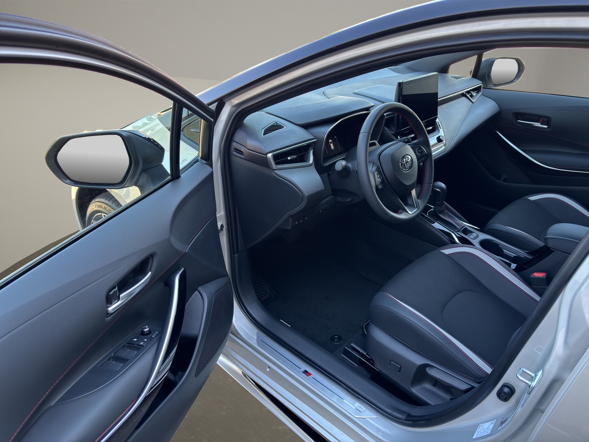 TOYOTA Corolla Touring Sports 2.0 HSD GR Sport e-CVT-image-20