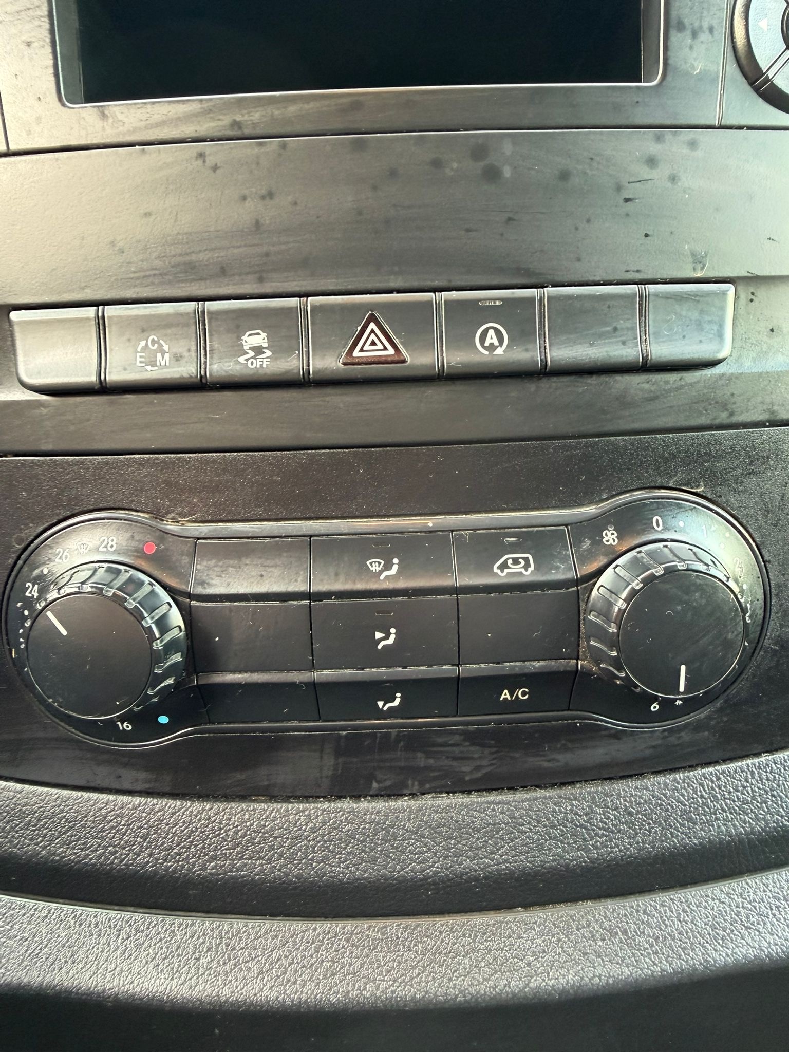 MERCEDES-BENZ Vito 114 BlueTEC 4Matic 7G-Tronic Euro 6-image-10