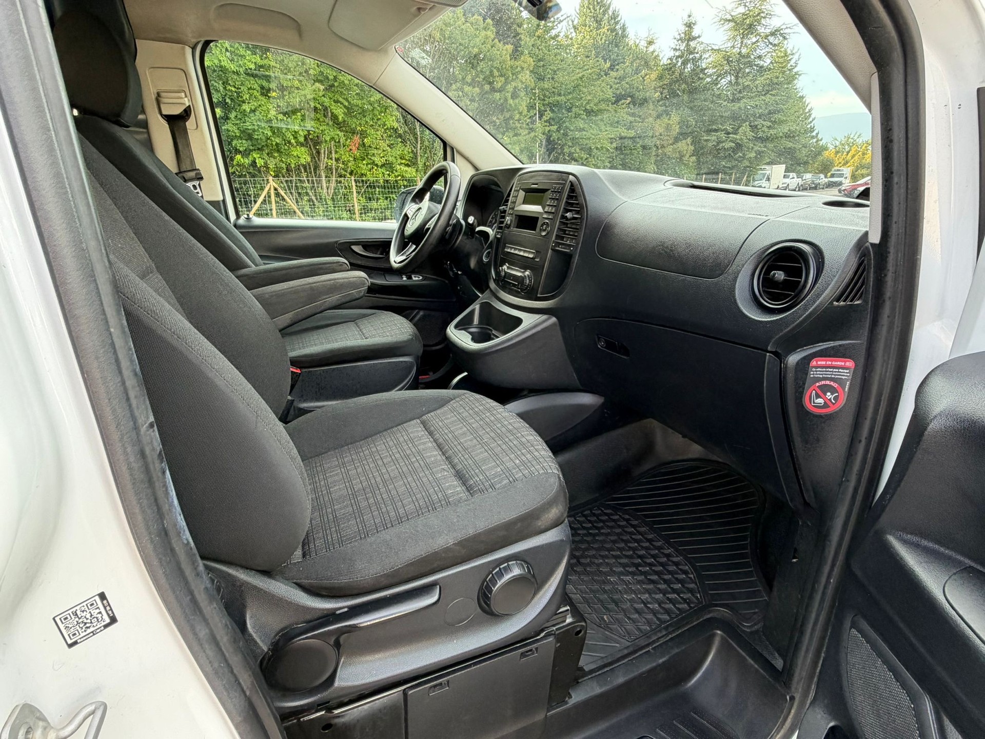 MERCEDES-BENZ Vito 114 BlueTEC 4Matic 7G-Tronic Euro 6-image-8