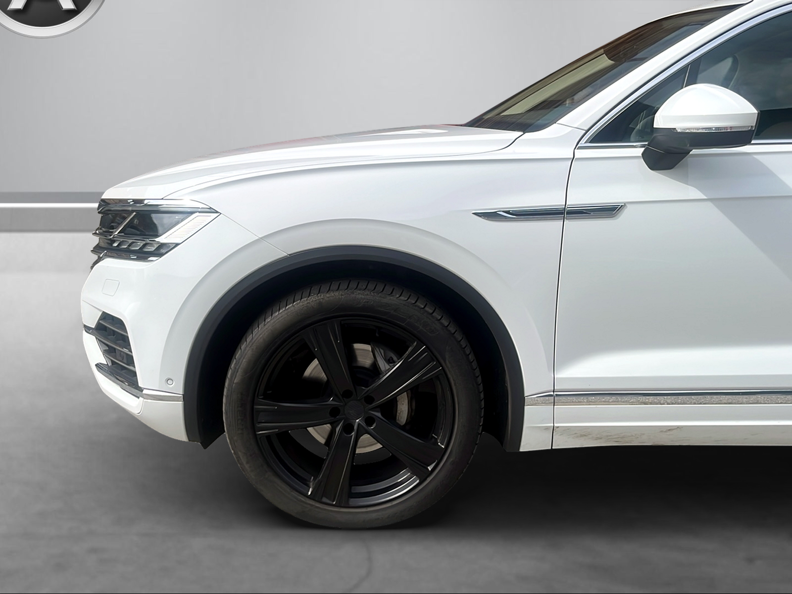 VW Touareg 3.0 TDI Atmosphere Tiptronic-image-9