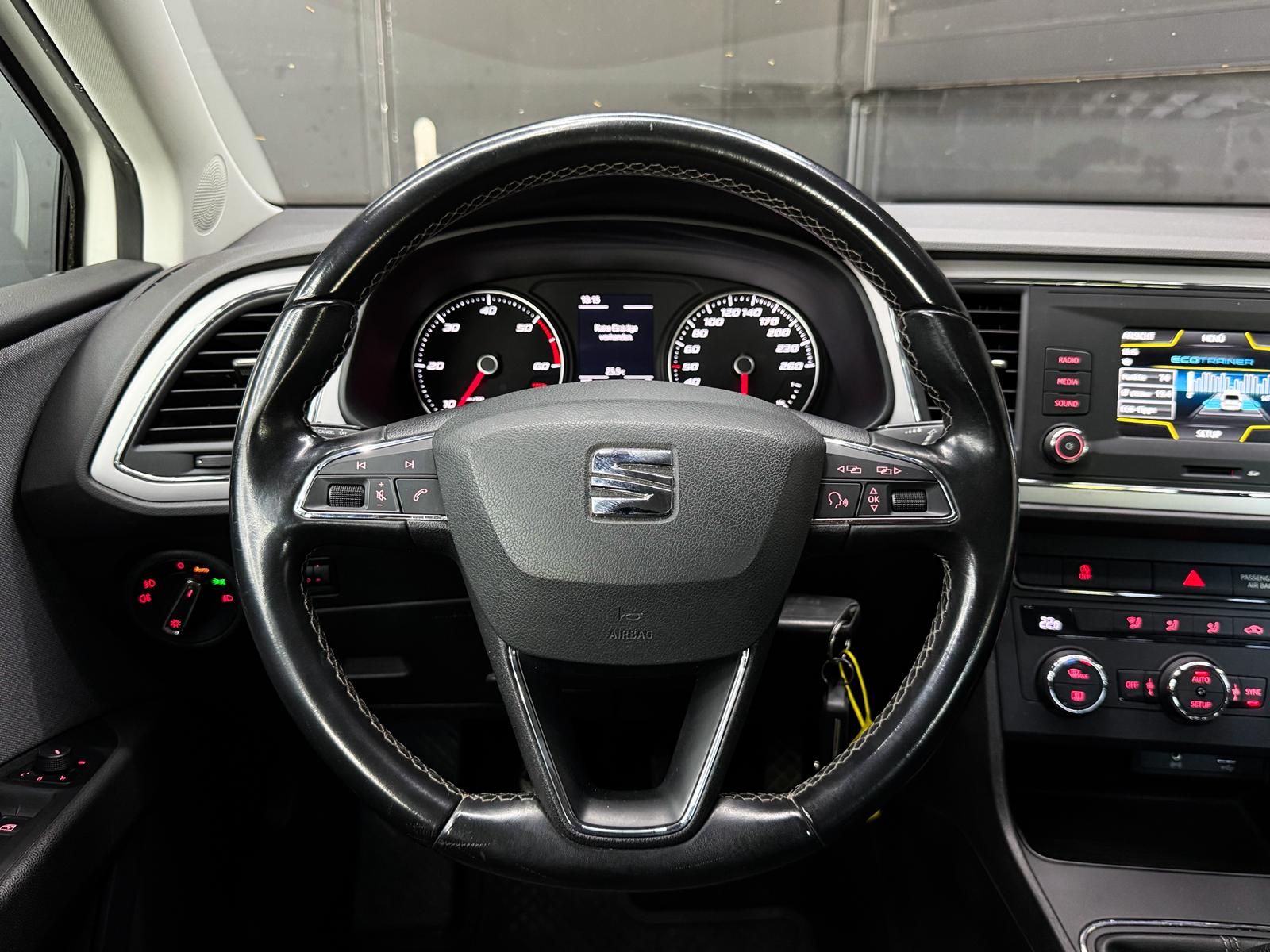 SEAT Leon ST 2.0 TDI FR 4Drive-image-10