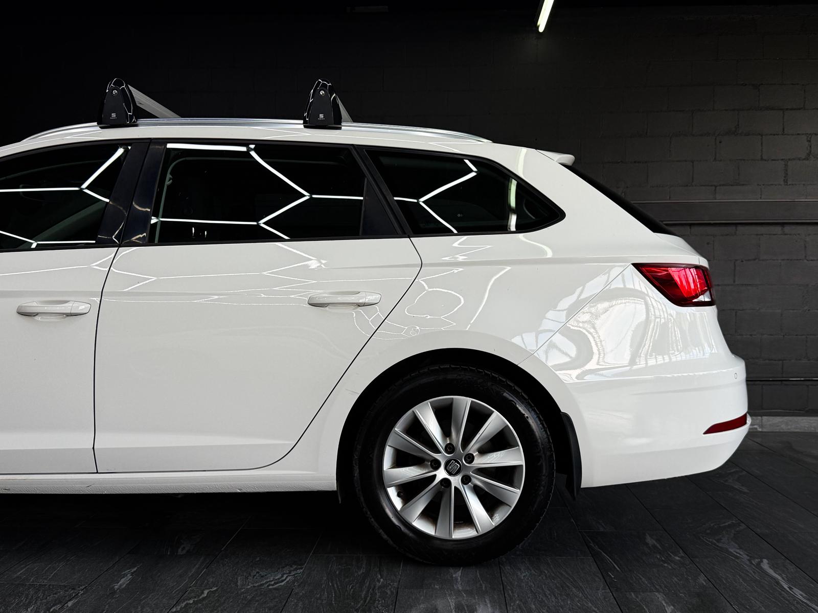 SEAT Leon ST 2.0 TDI FR 4Drive-image-6