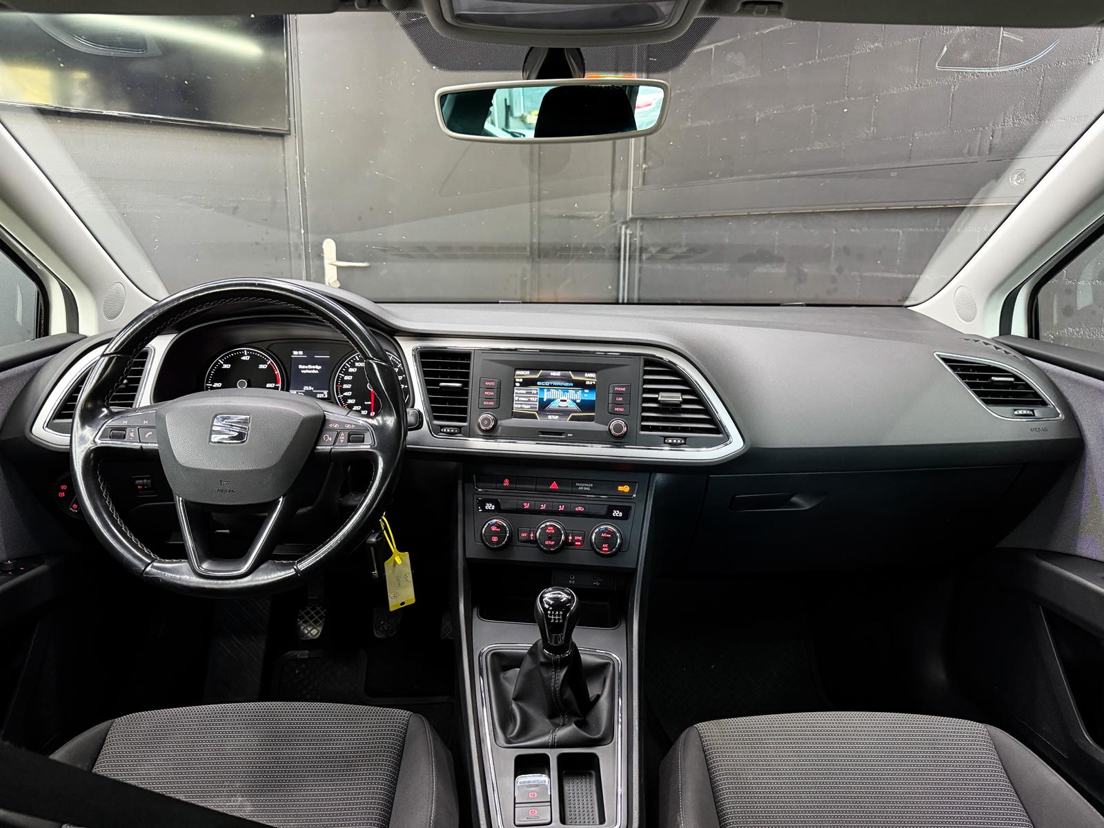 SEAT Leon ST 2.0 TDI FR 4Drive-image-9