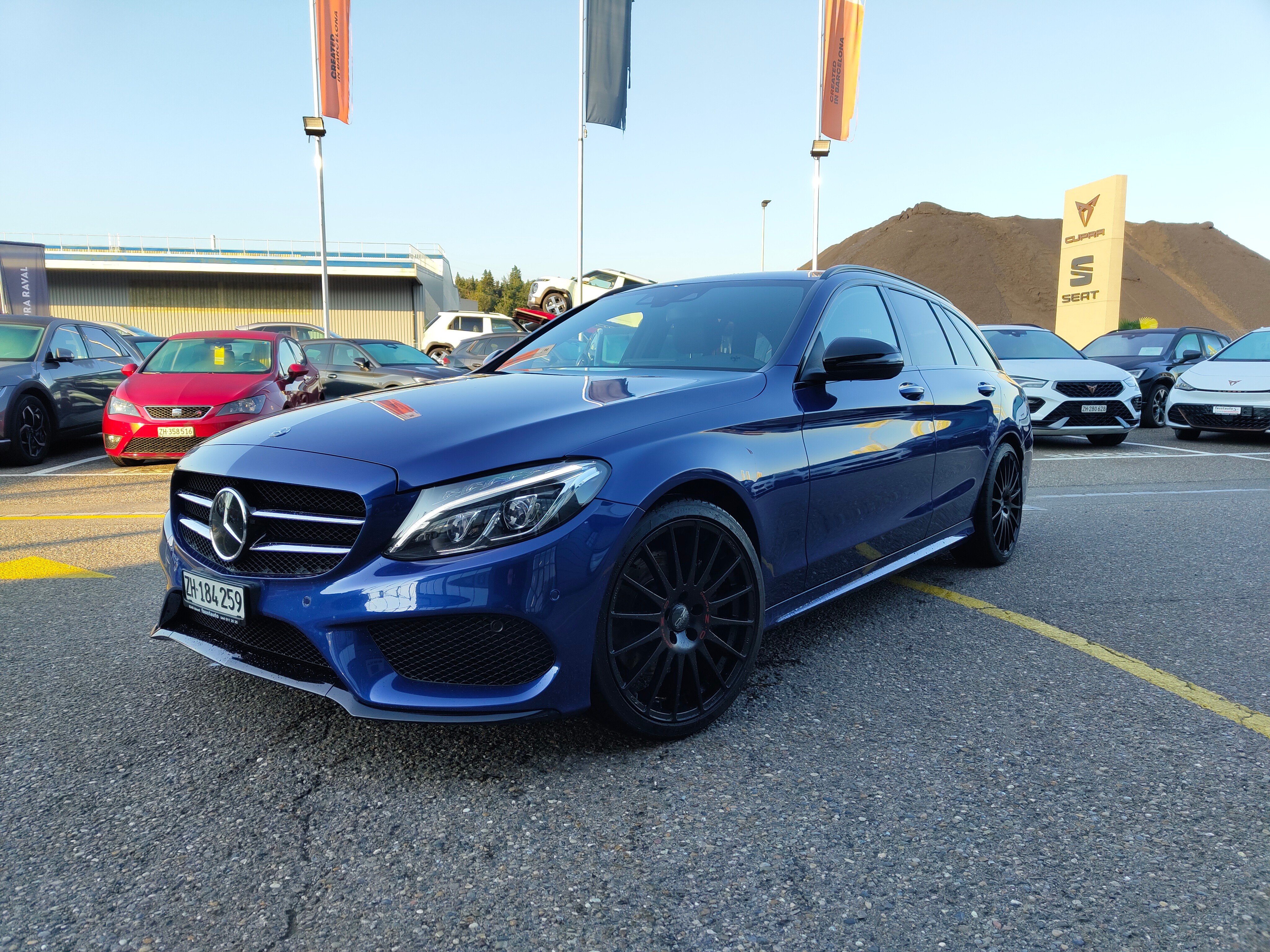 Car photo