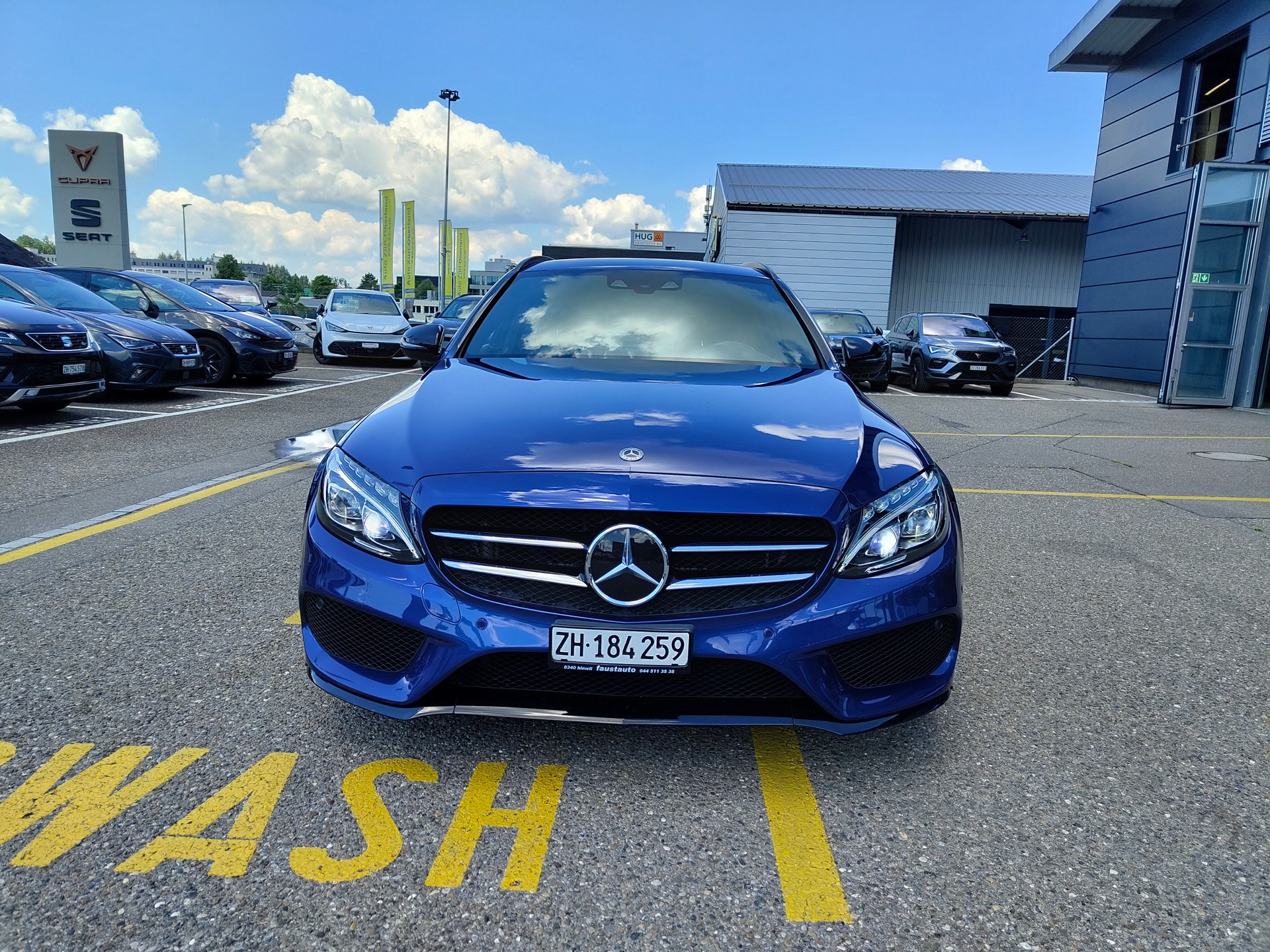MERCEDES-BENZ C300 AMG Line 9G-Tronic-image-8