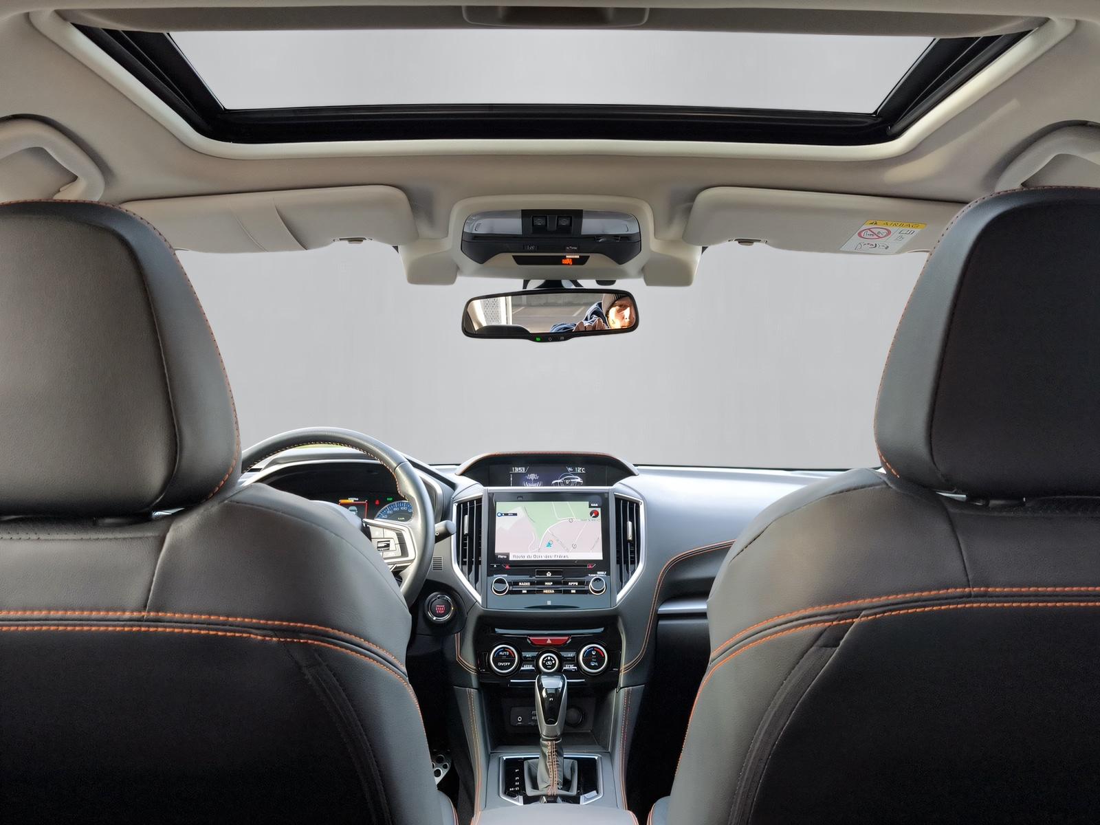 SUBARU XV 2.0i e-Boxer Luxury-image-11