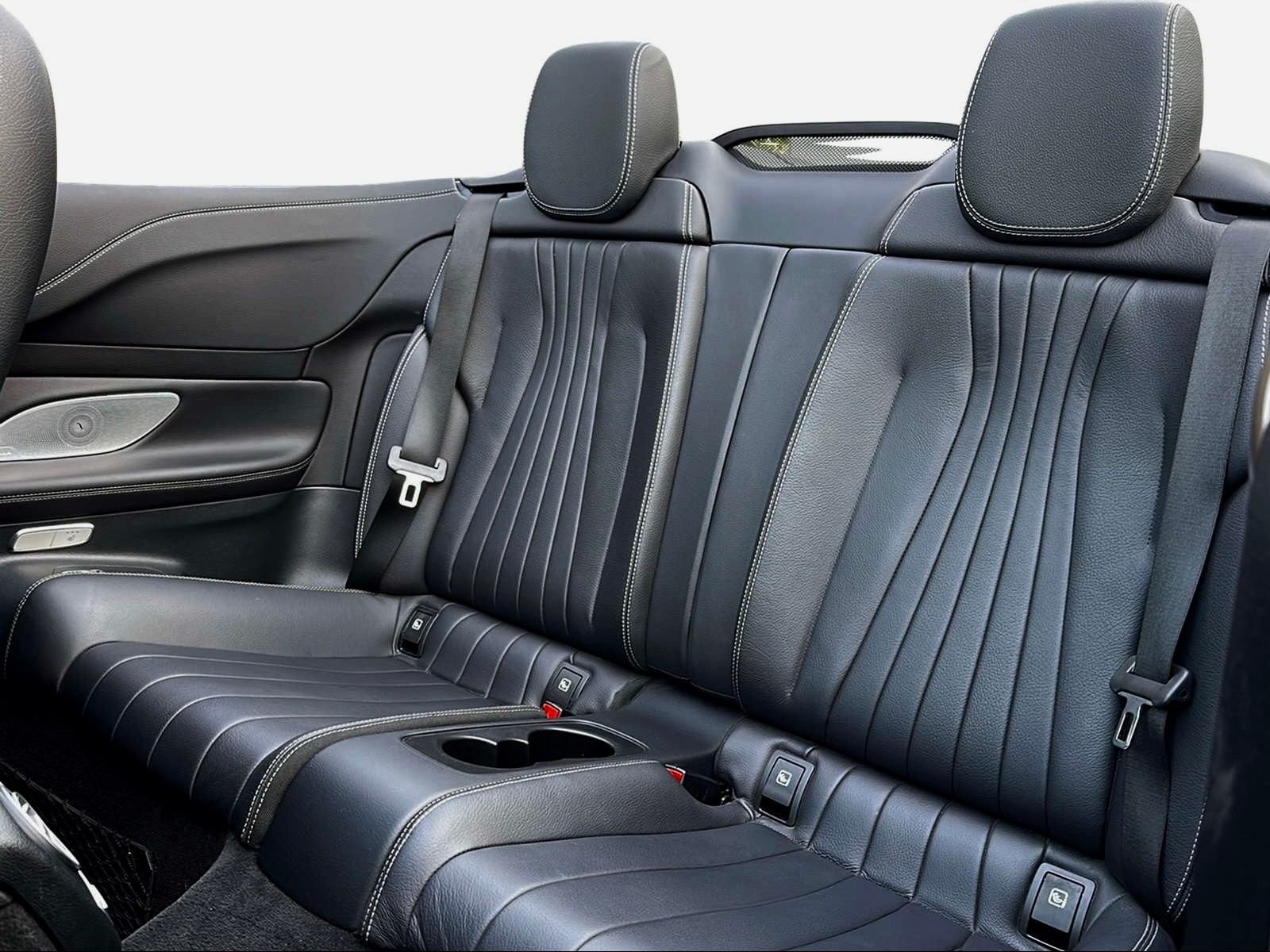 MERCEDES-BENZ E 400 Cabriolet AMG Line 4 Matic 9G-Tronic-image-10