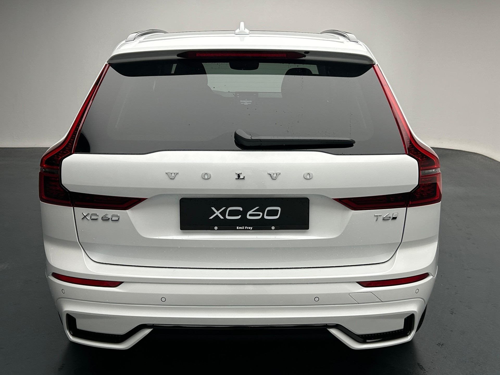 VOLVO XC60 2.0 T6 TE Ultra Dark eAWD-image-27