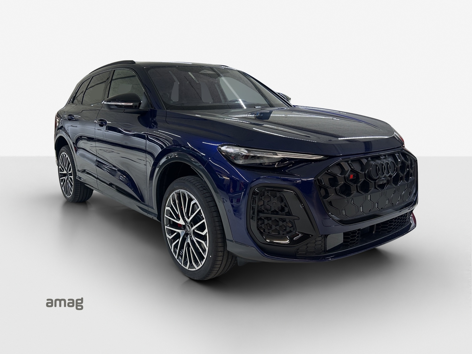 AUDI SQ5 TFSI quattro S-tronic-image-4