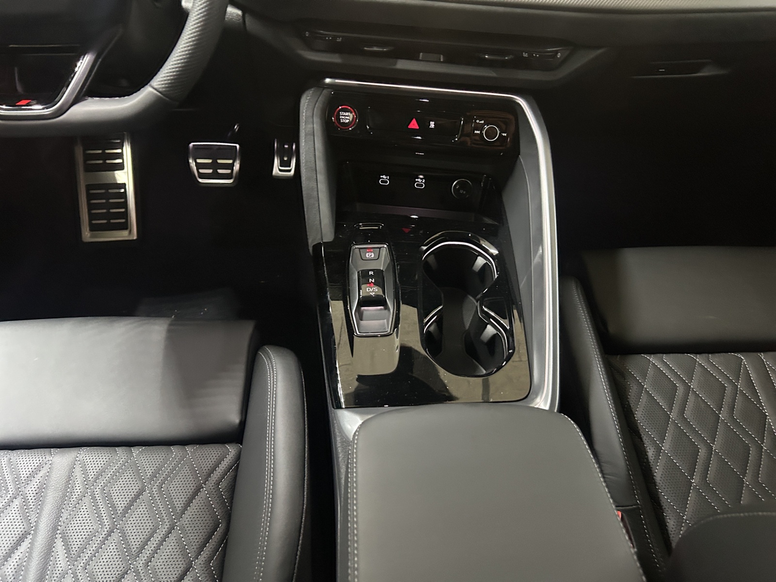 AUDI SQ5 TFSI quattro S-tronic-image-10