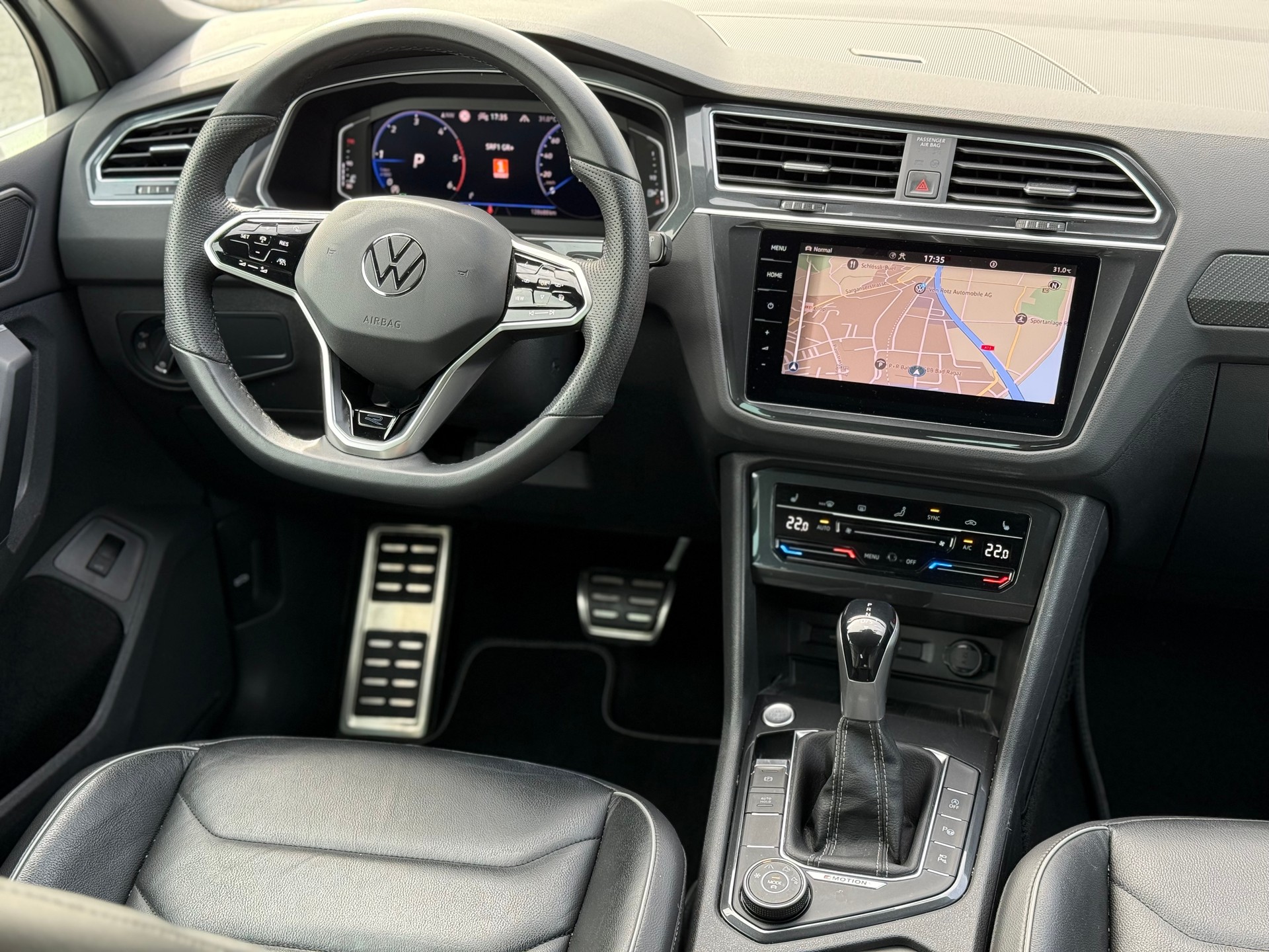 VW Tiguan 2.0 TDI SCR R-Line DSG-image-15