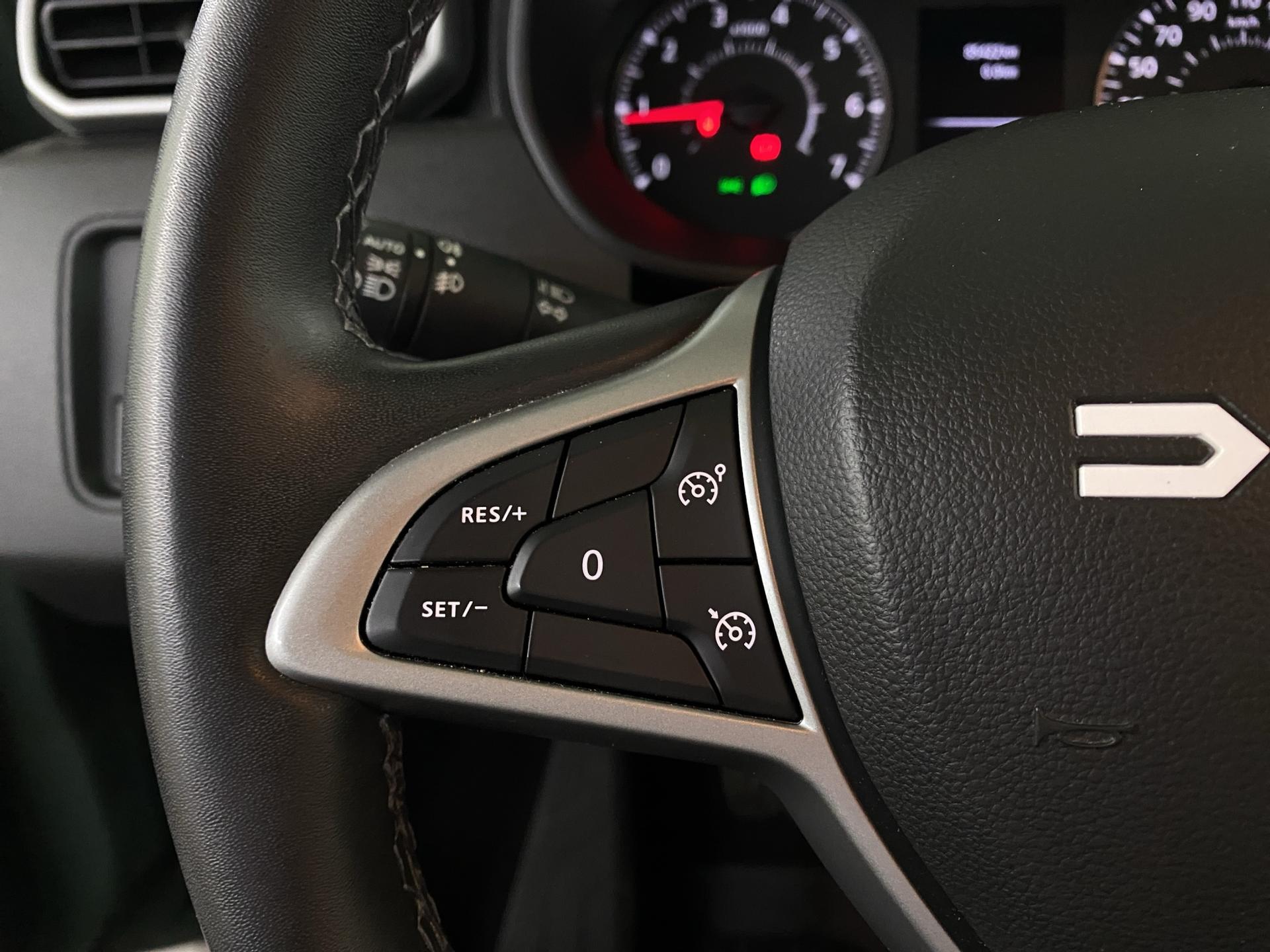 DACIA Duster Blue dCi 115 Journey 4x4-image-14