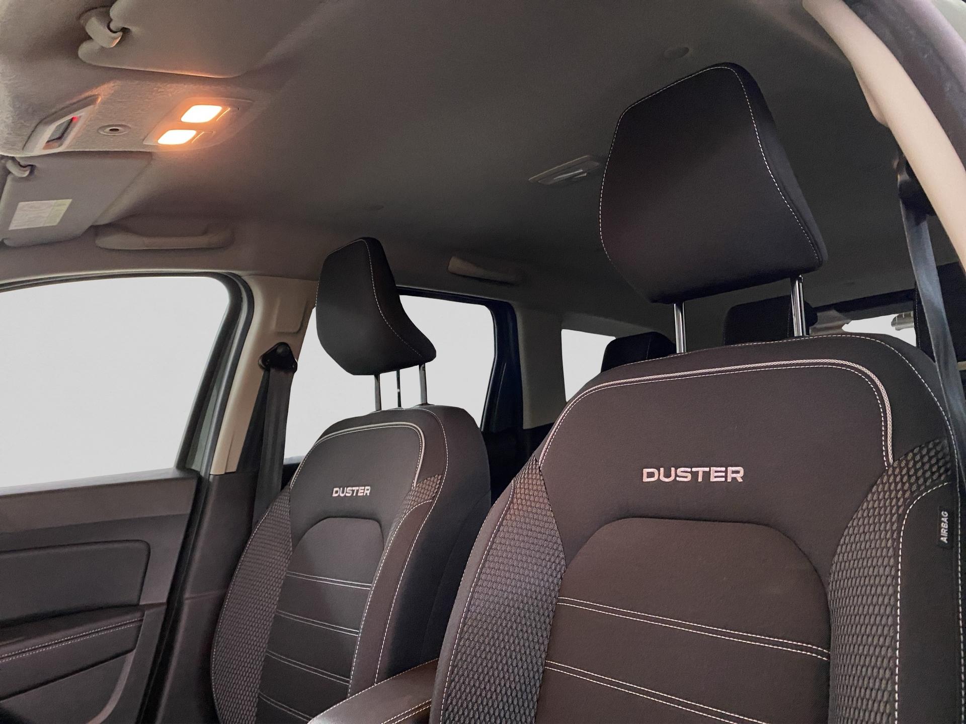 DACIA Duster Blue dCi 115 Journey 4x4-image-22