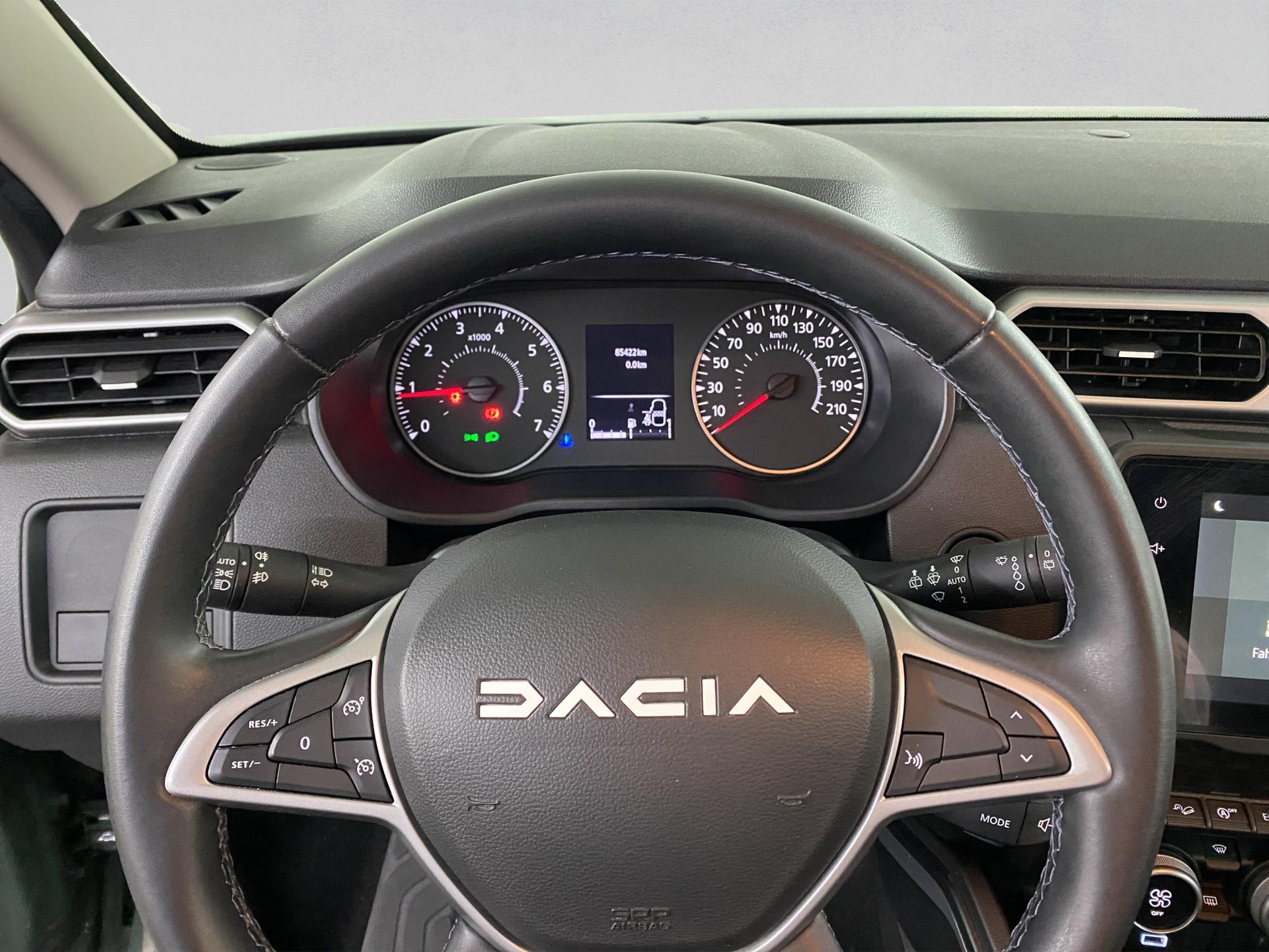 DACIA Duster Blue dCi 115 Journey 4x4-image-8