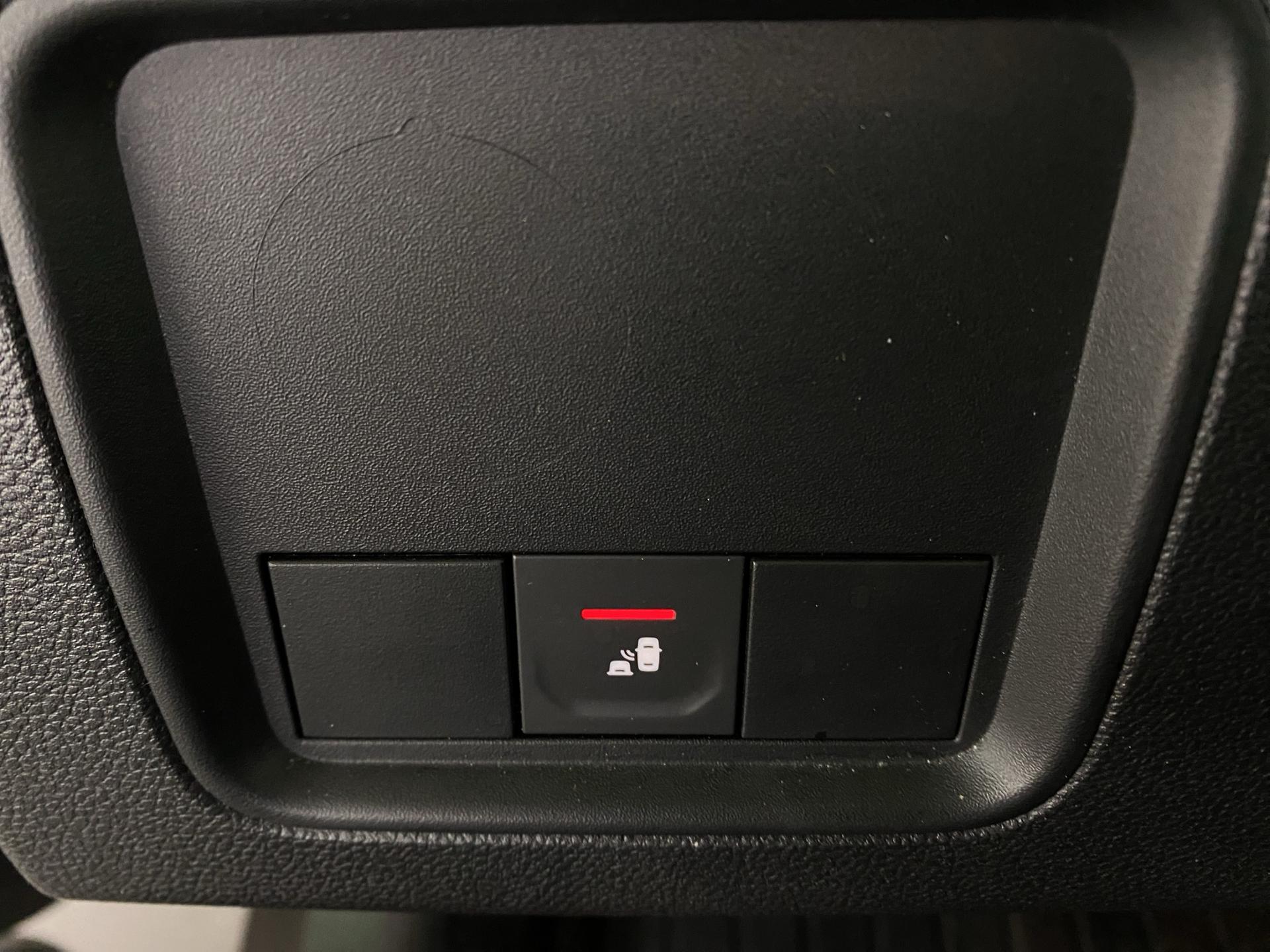 DACIA Duster Blue dCi 115 Journey 4x4-image-17
