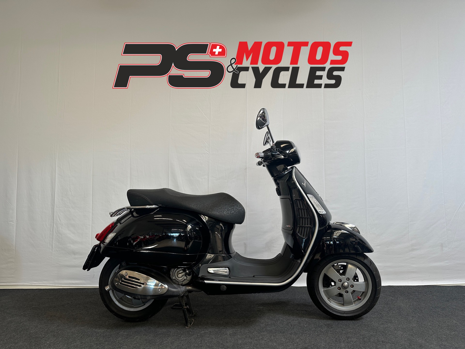 PIAGGIO Vespa GTS 250 i.e.