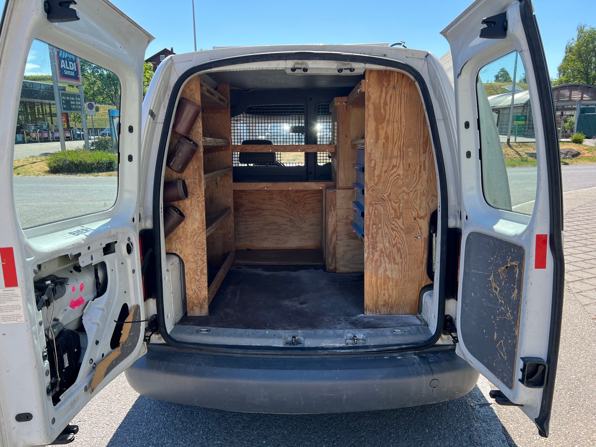 VW Caddy 2.0SDI-image-9