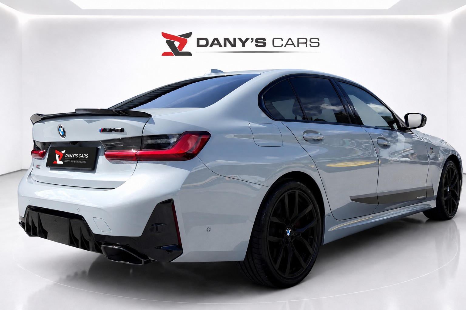 BMW M340i xDrive 48V Steptronic M Sport-image-4