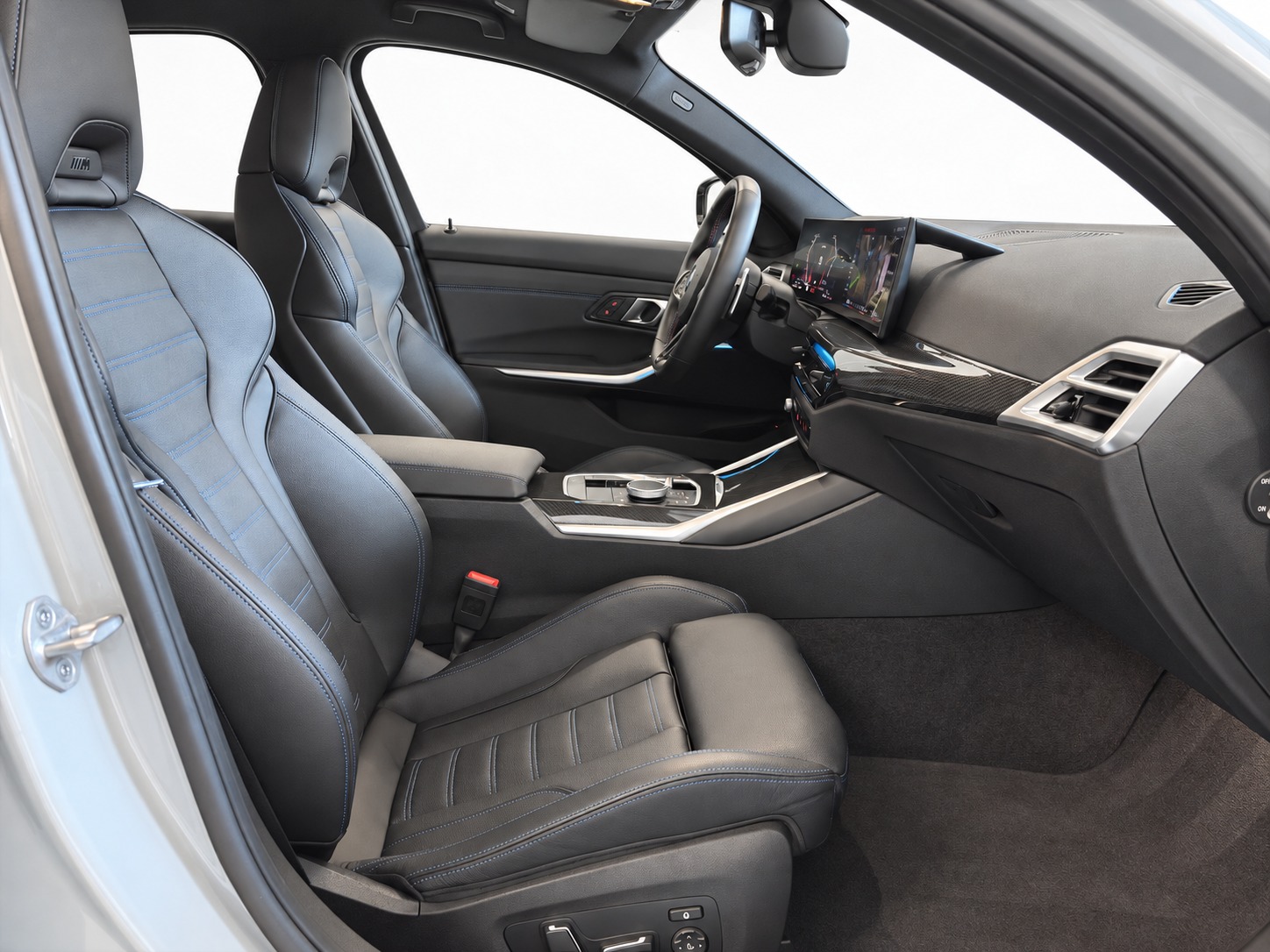 BMW M340i xDrive 48V Steptronic M Sport M Performance-image-25