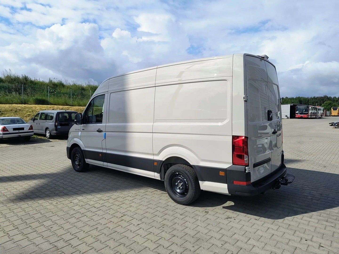 MAN TGE 3.5 4x4 Automat Kasten-image-5