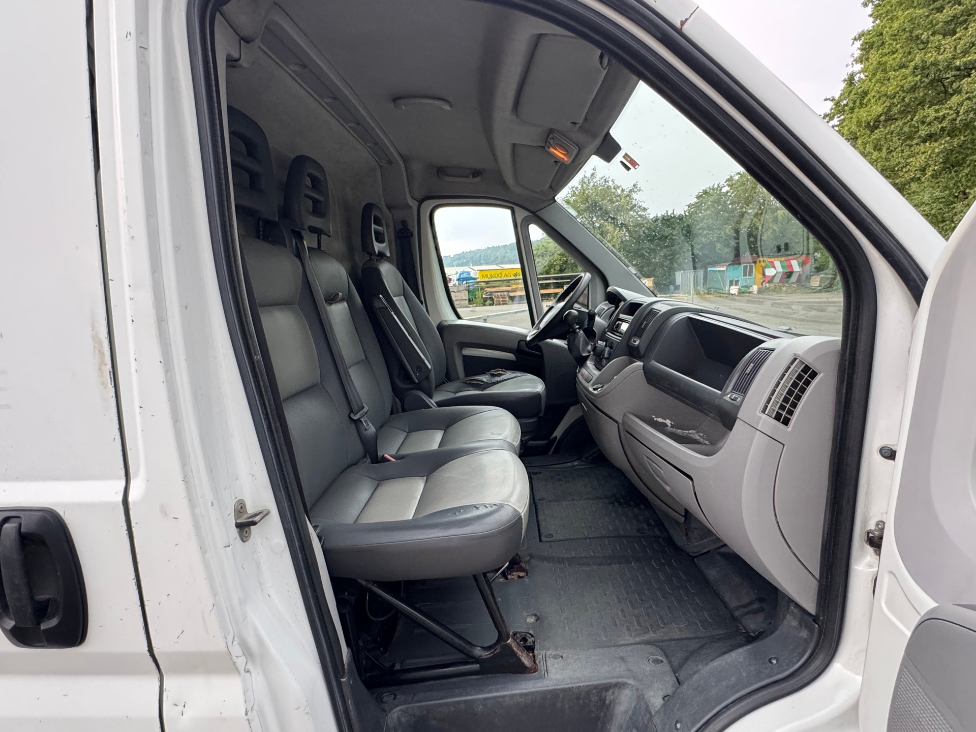 CITROEN Jumper 2.2 HDi 30 L1H1-image-8