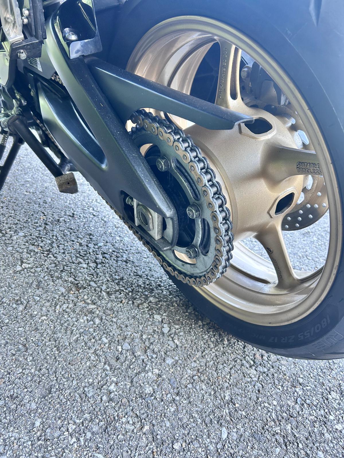 YAMAHA Fazer 8 ABS-image-3