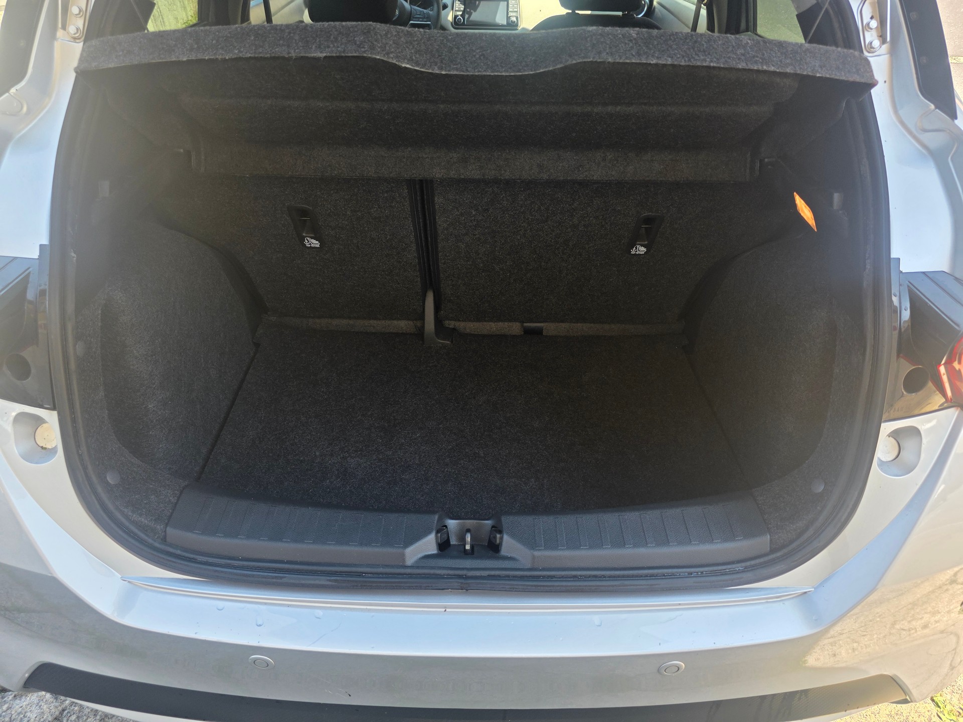 NISSAN Micra 0.9 IG-T n-connecta-image-14