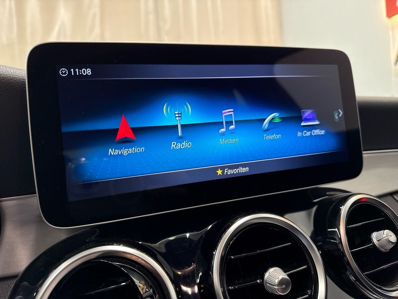 MERCEDES-BENZ C 300 e T-Modell Avantgarde 9G-Tronic-image-6