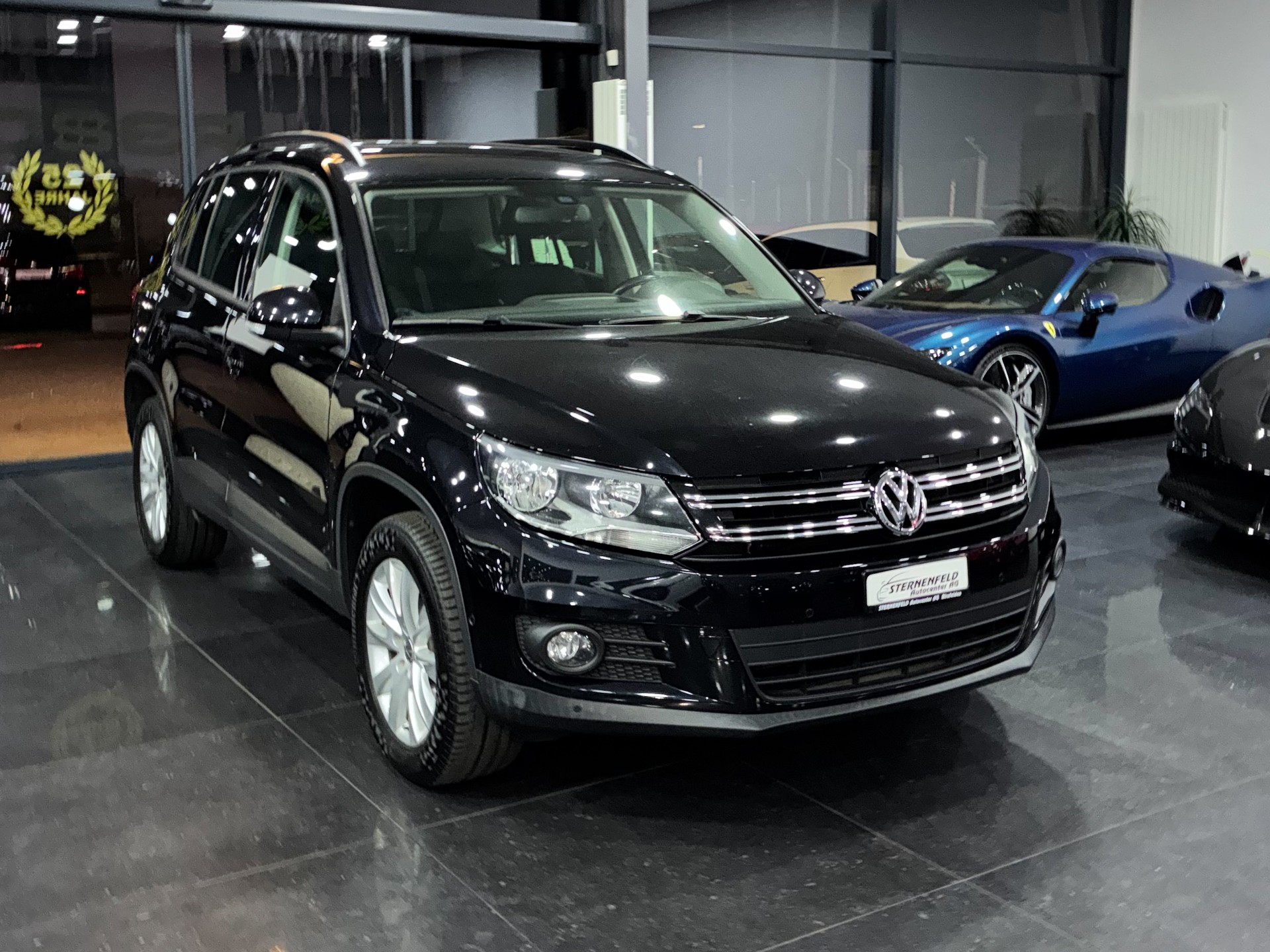 VW Tiguan 2.0 TDI BlueMotion Trend&Fun 4Motion DSG-image-2