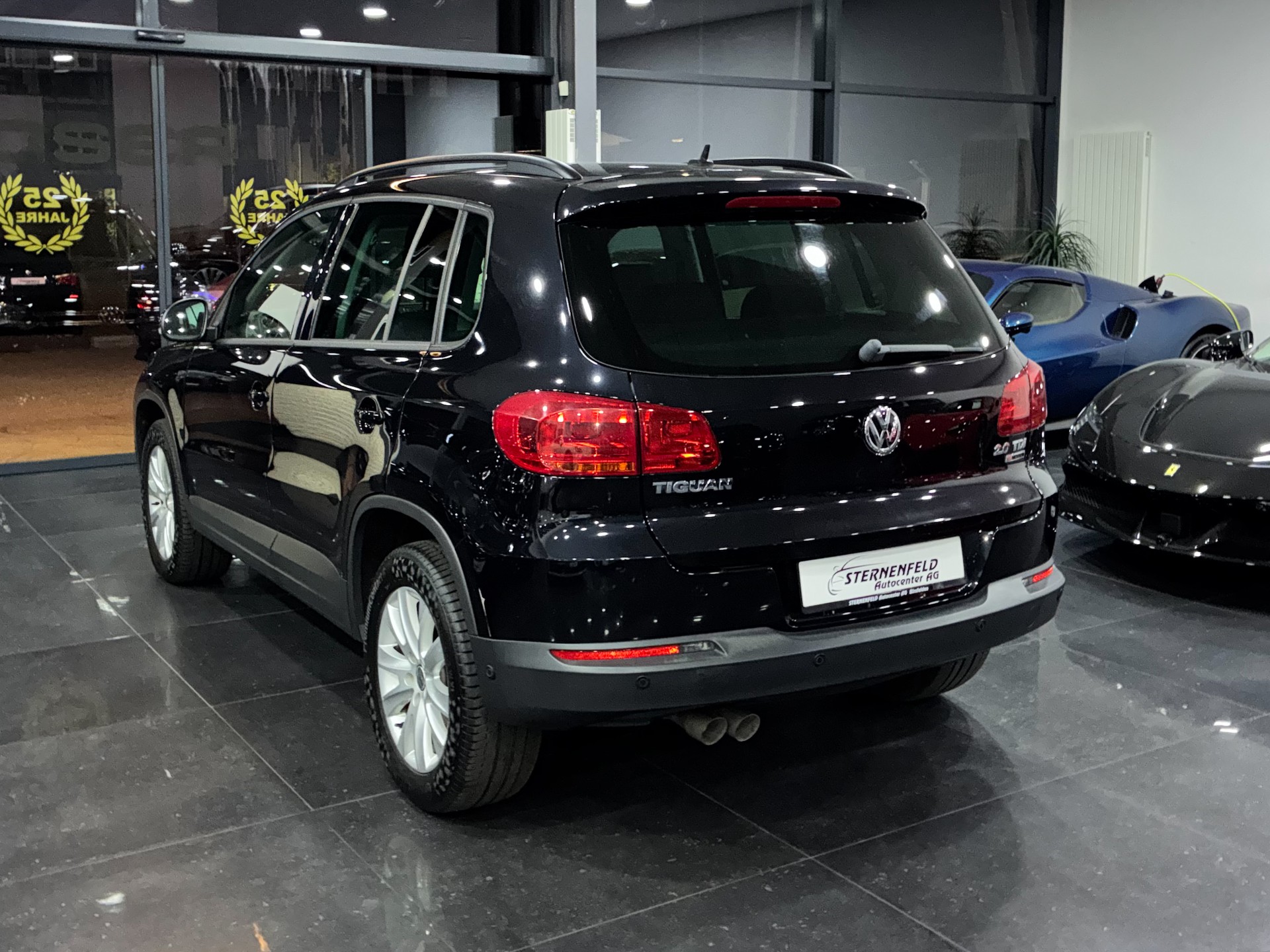 VW Tiguan 2.0 TDI BlueMotion Trend&Fun 4Motion DSG-image-3