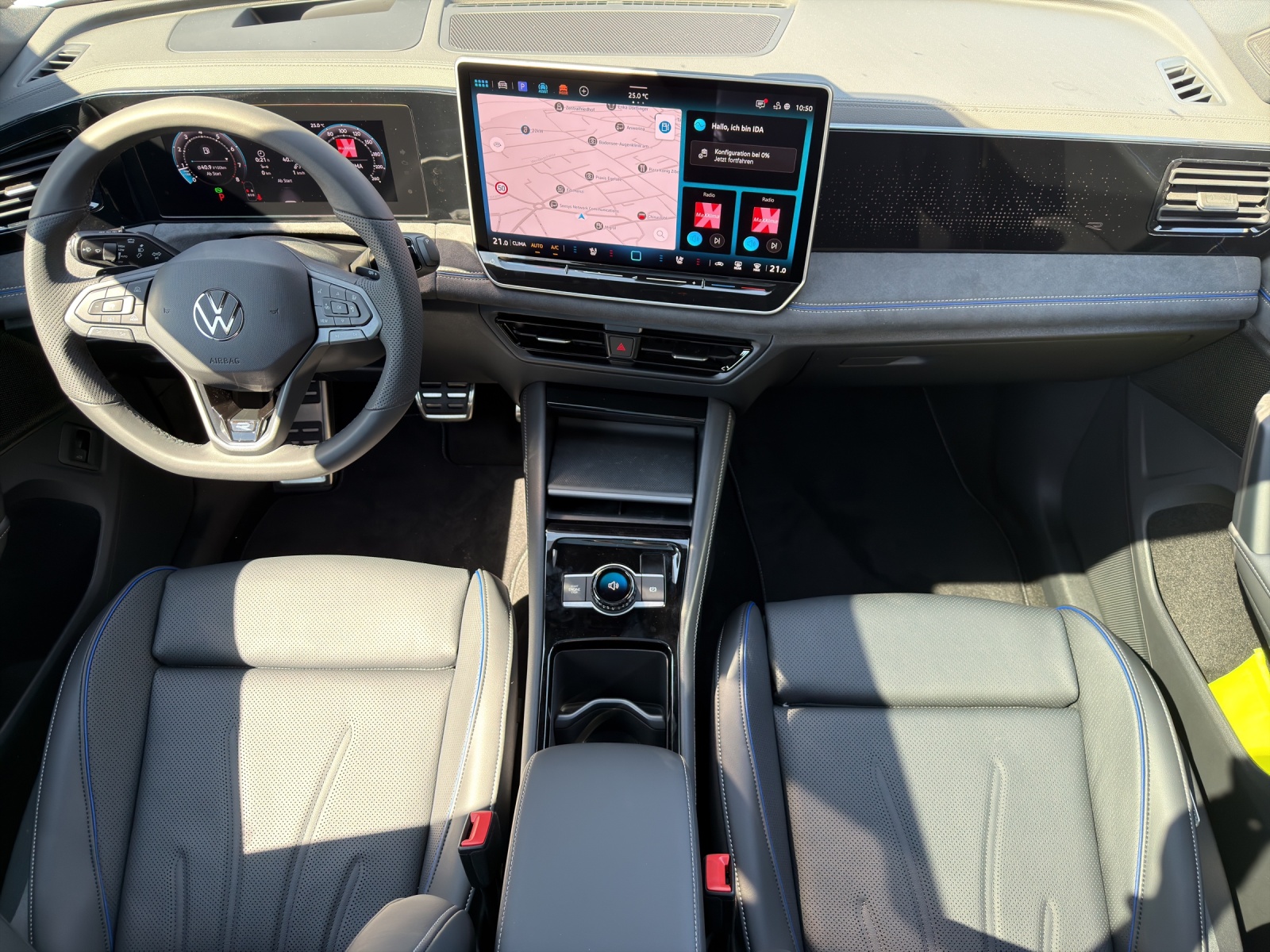 VW Tiguan 2.0 TSI DSG R-Line Plus 4Motion-image-8