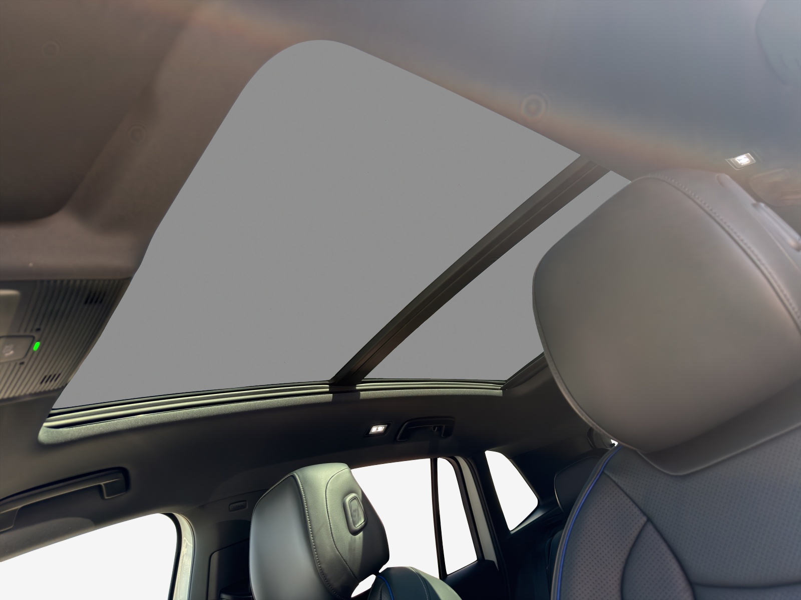 VW Tiguan 2.0 TSI DSG R-Line Plus 4Motion-image-14