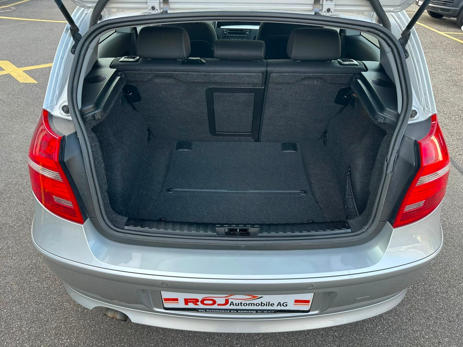 BMW 118d Access-image-11