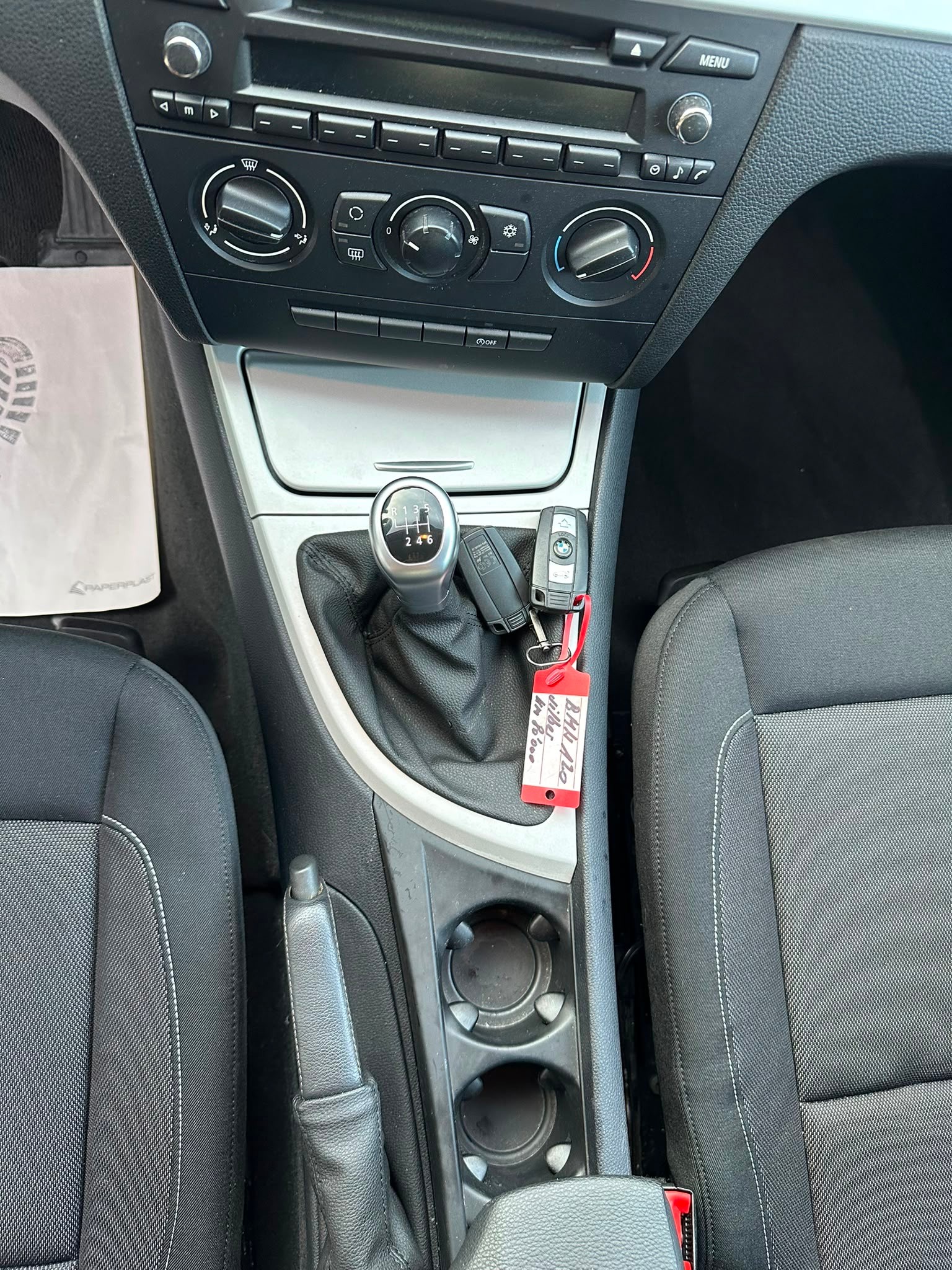 BMW 118d Access-image-15