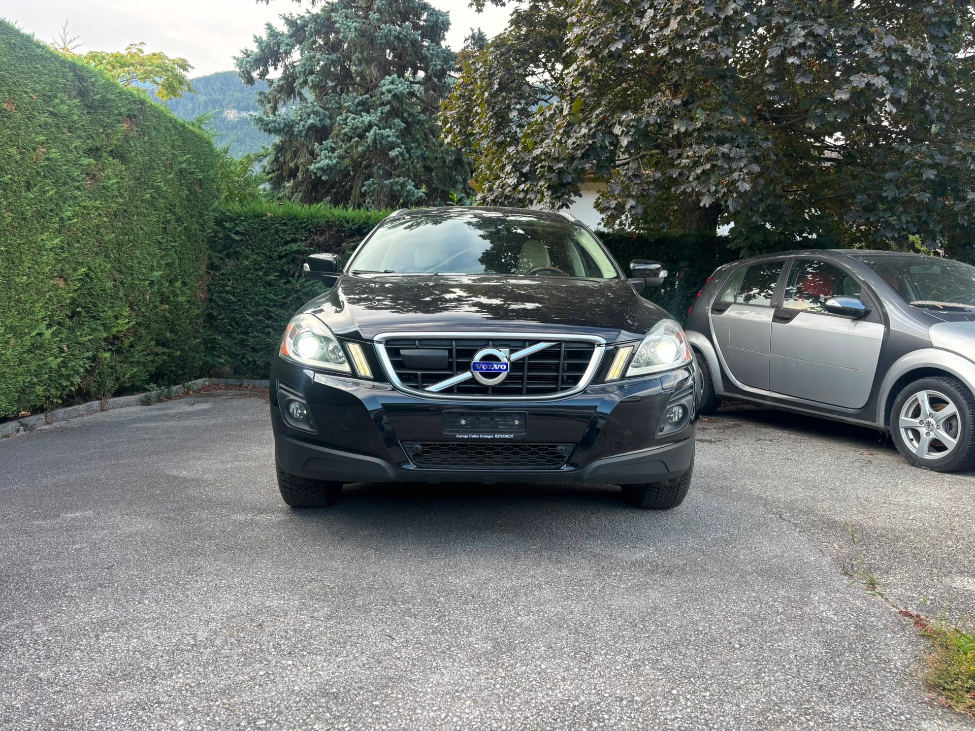 VOLVO XC60 D5 AWD Geartronic-image-3