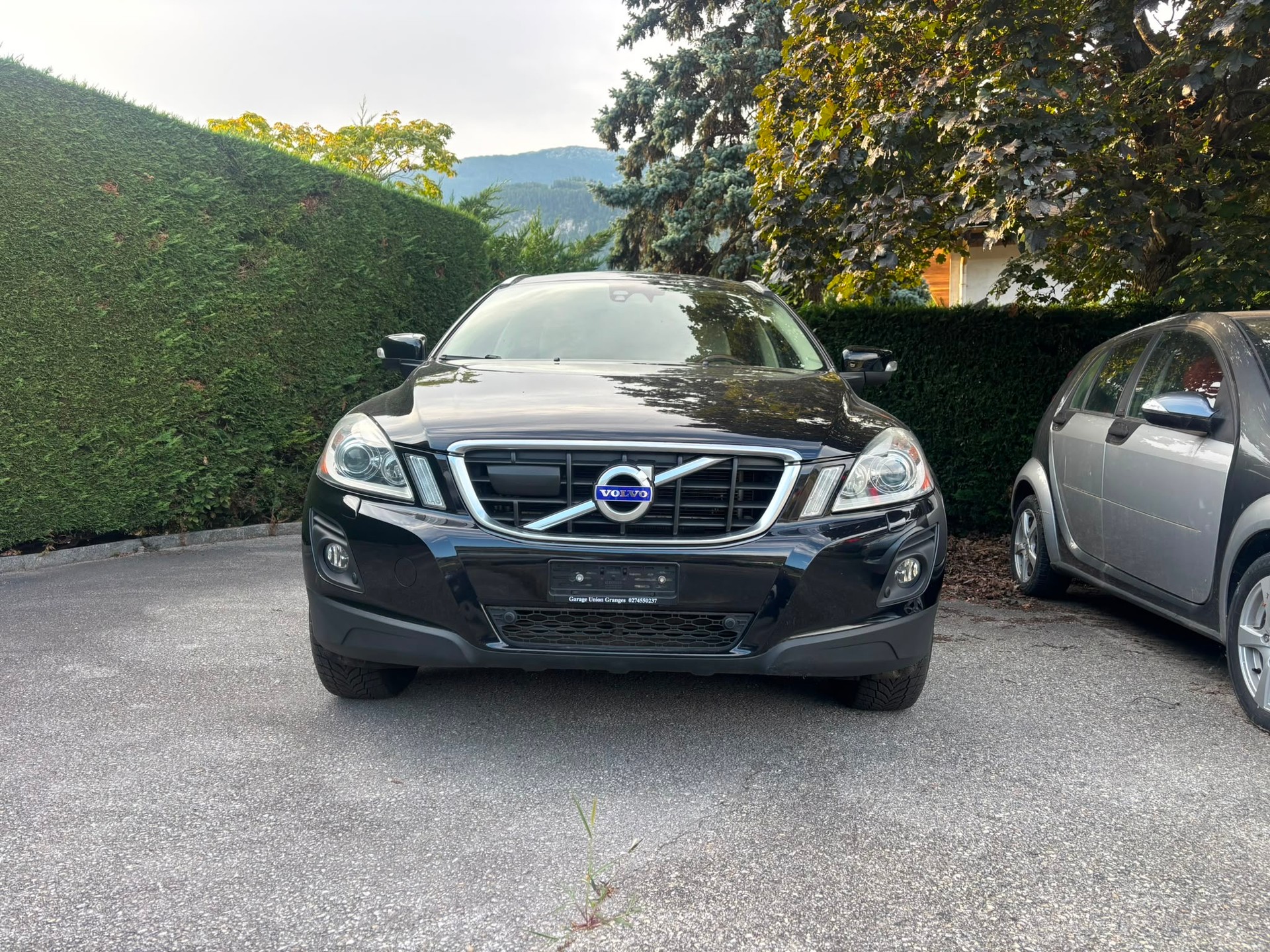 VOLVO XC60 D5 AWD Geartronic-image-0