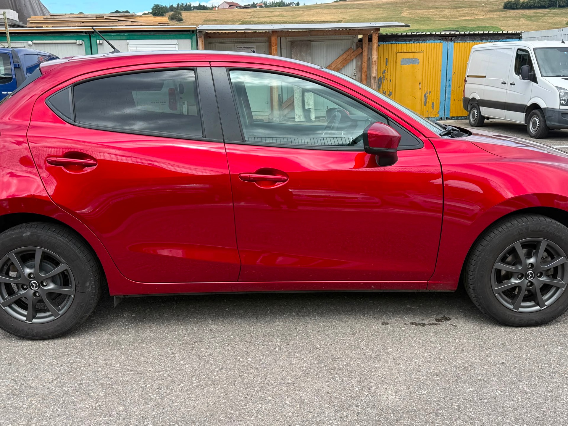 MAZDA 2 SKYACTIV-G 90 Revolution Automat-image-1