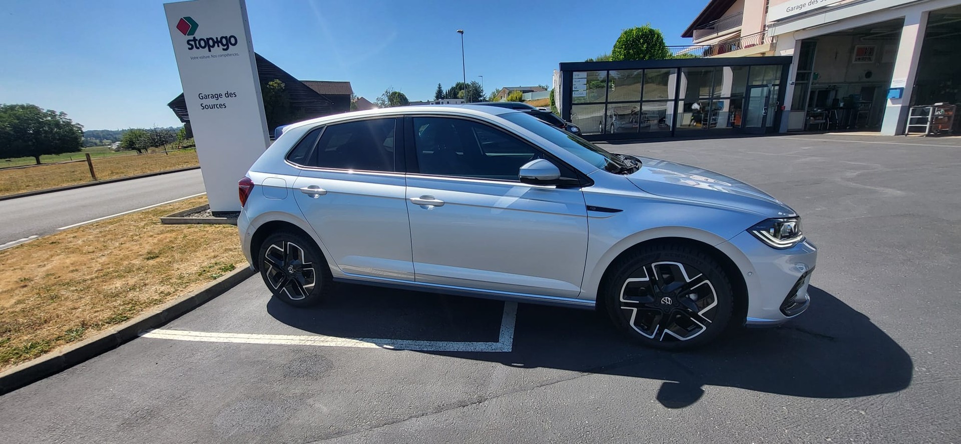 VW Polo 1.0 TSI R-Line DSG-image-2