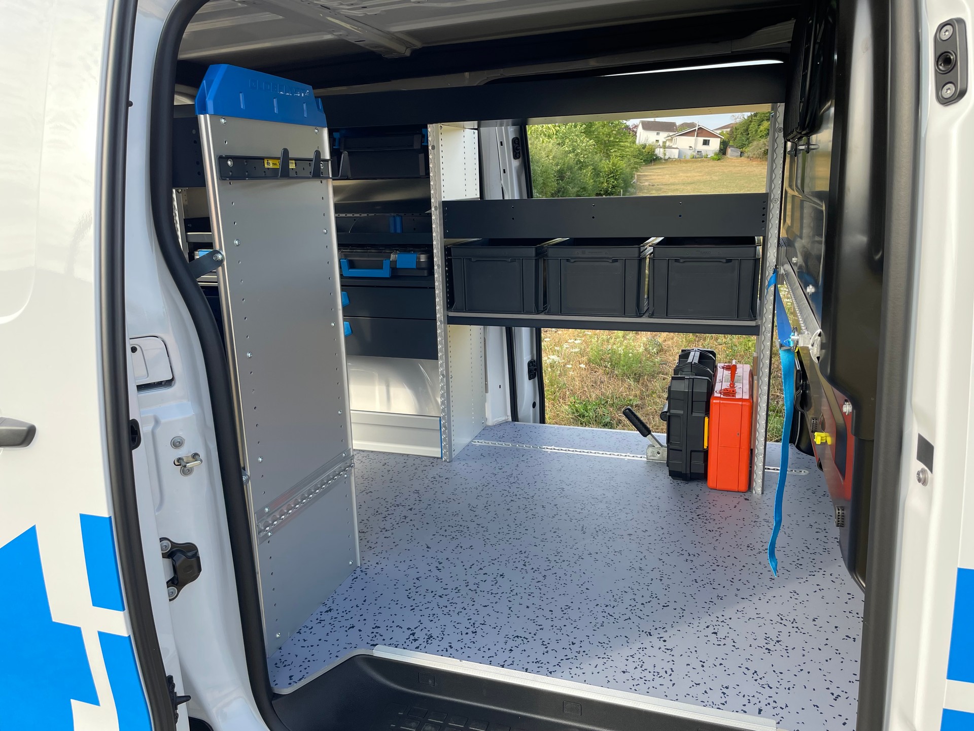 TOYOTA Proace EV 75kWh Medium Active-image-7
