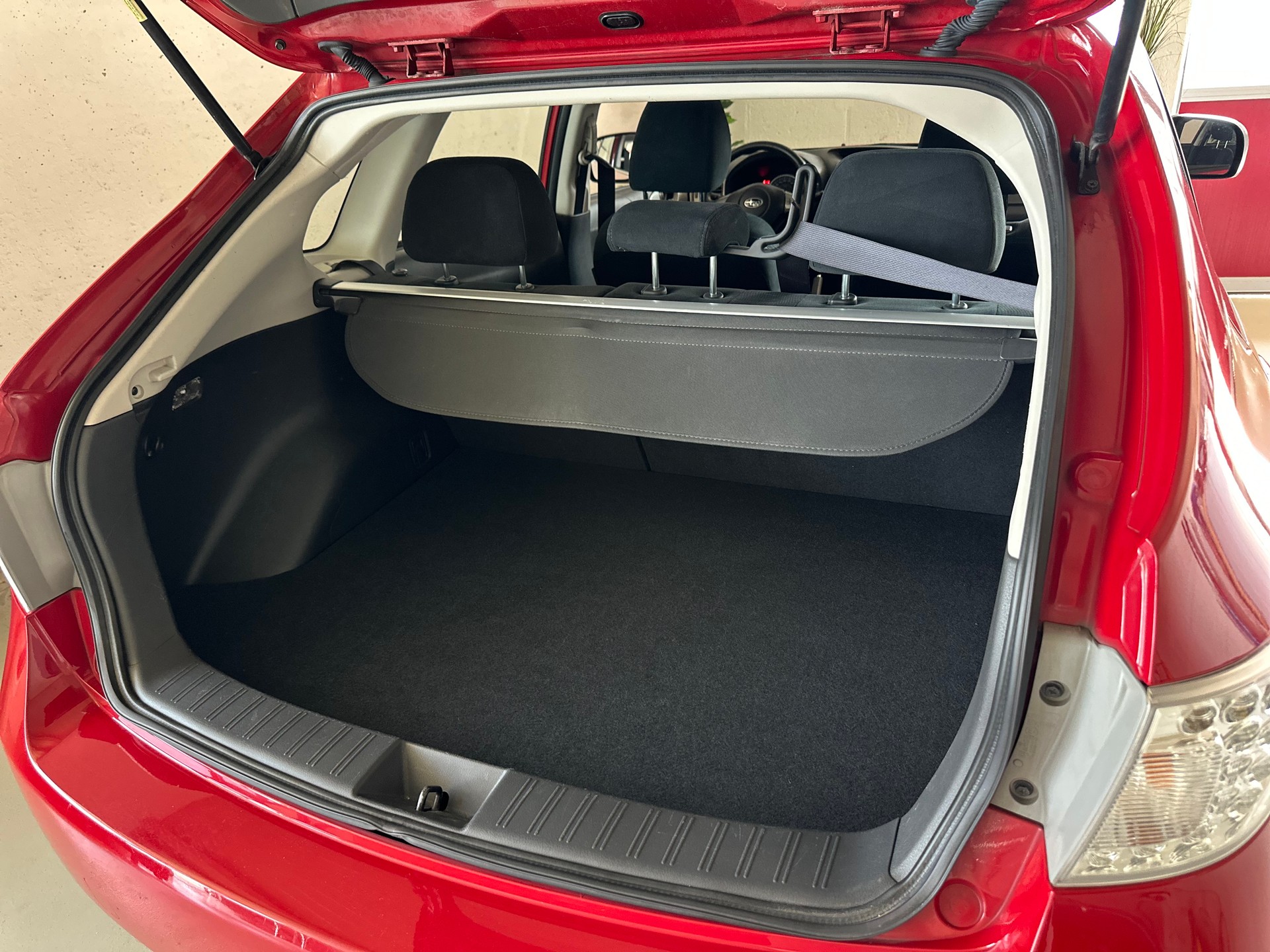 SUBARU Impreza 1.5R Swiss-image-9