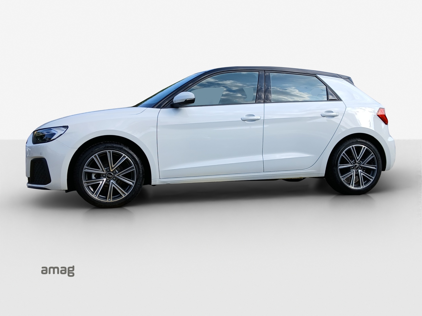 AUDI A1 Sportback 30 TFSI Attraction S-tronic-showroom-element-1