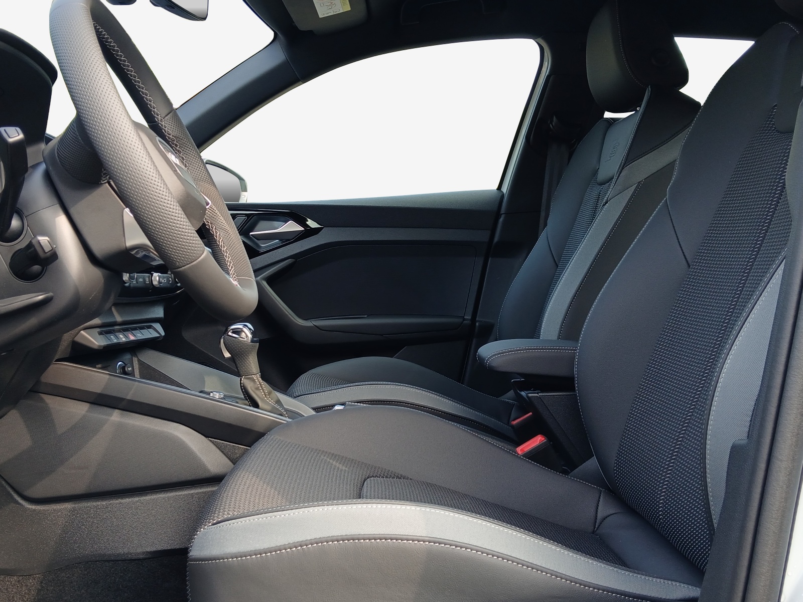 AUDI A1 Sportback 30 TFSI Attraction S-tronic-image-7