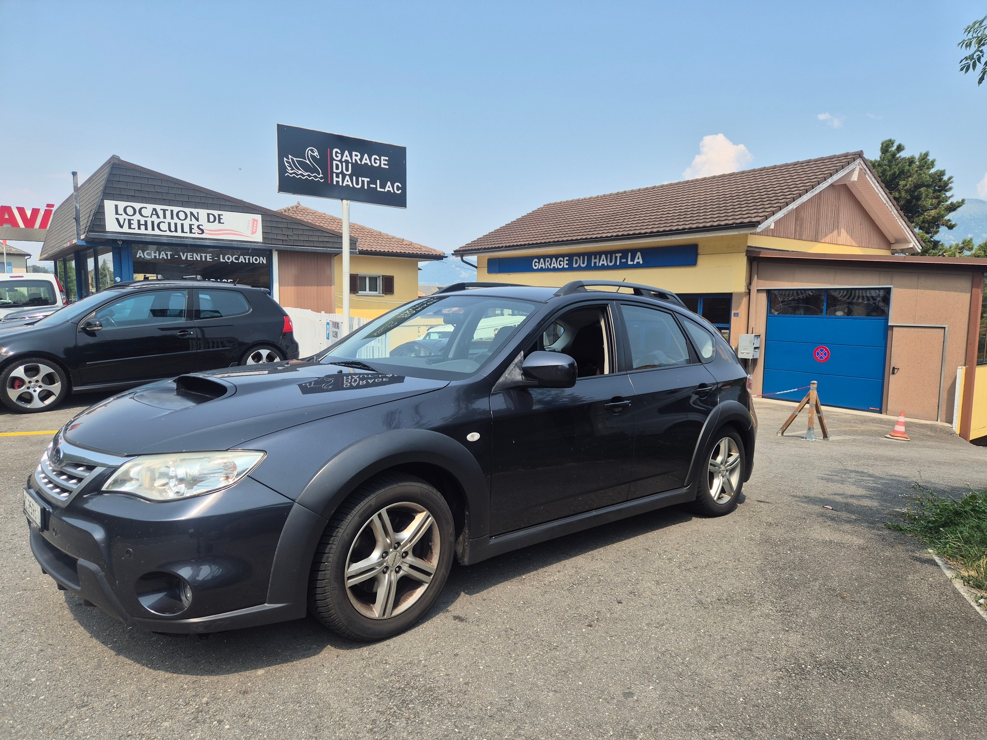 SUBARU Xv-image-0