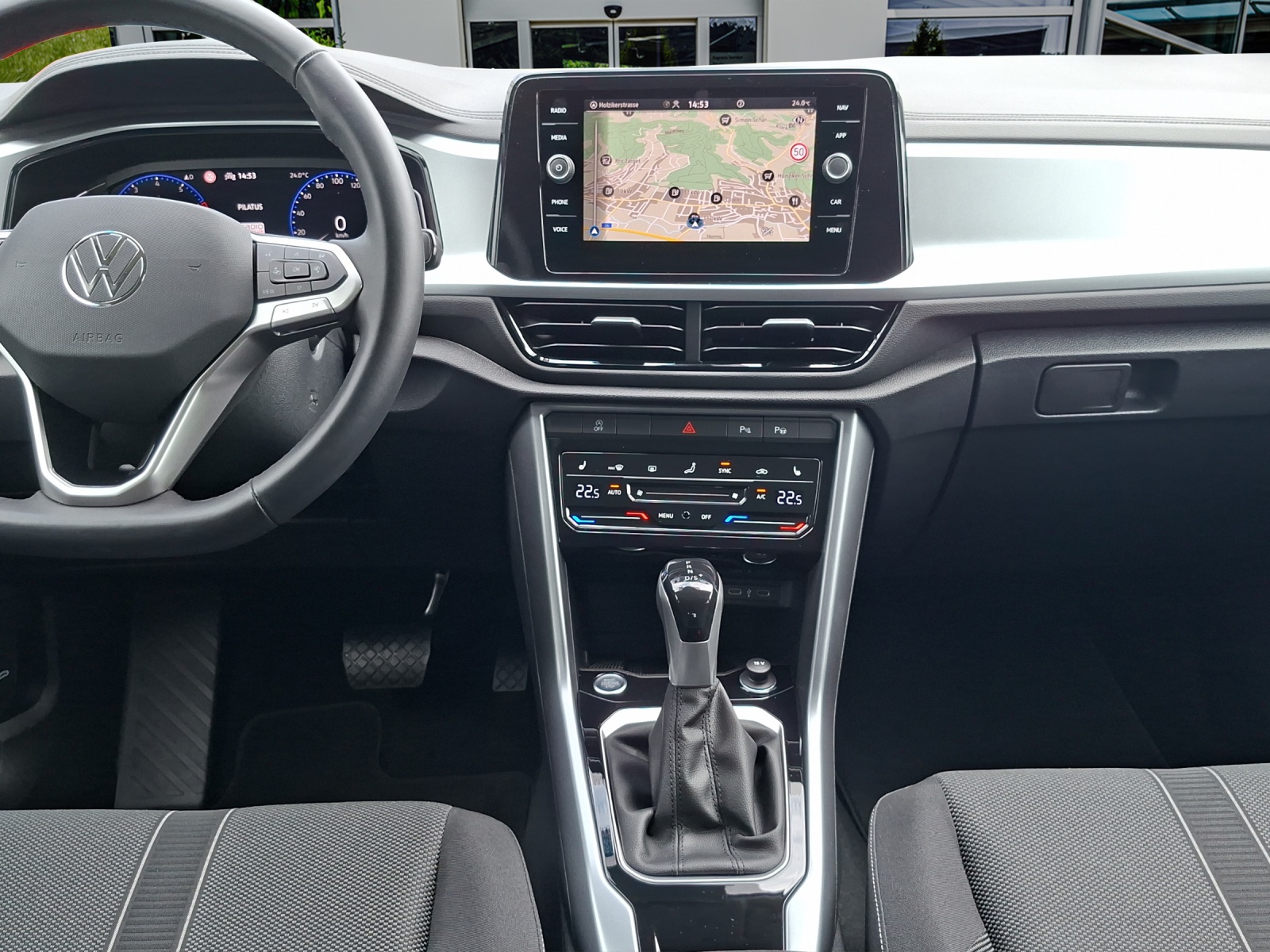 VW T-Roc 1.5 TSI EVO Life United DSG-image-14
